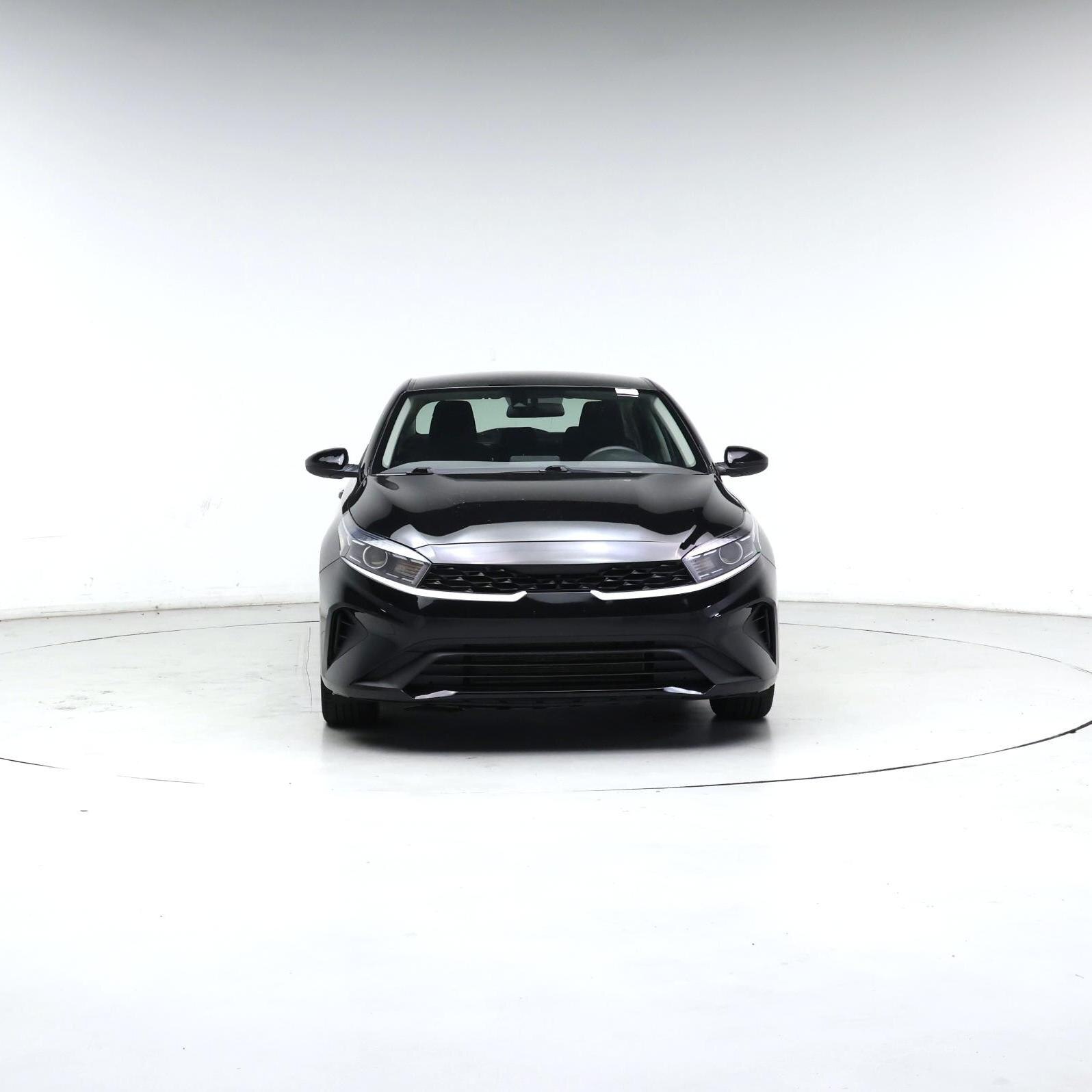 Thumbnail: 2023 Kia Forte - 5