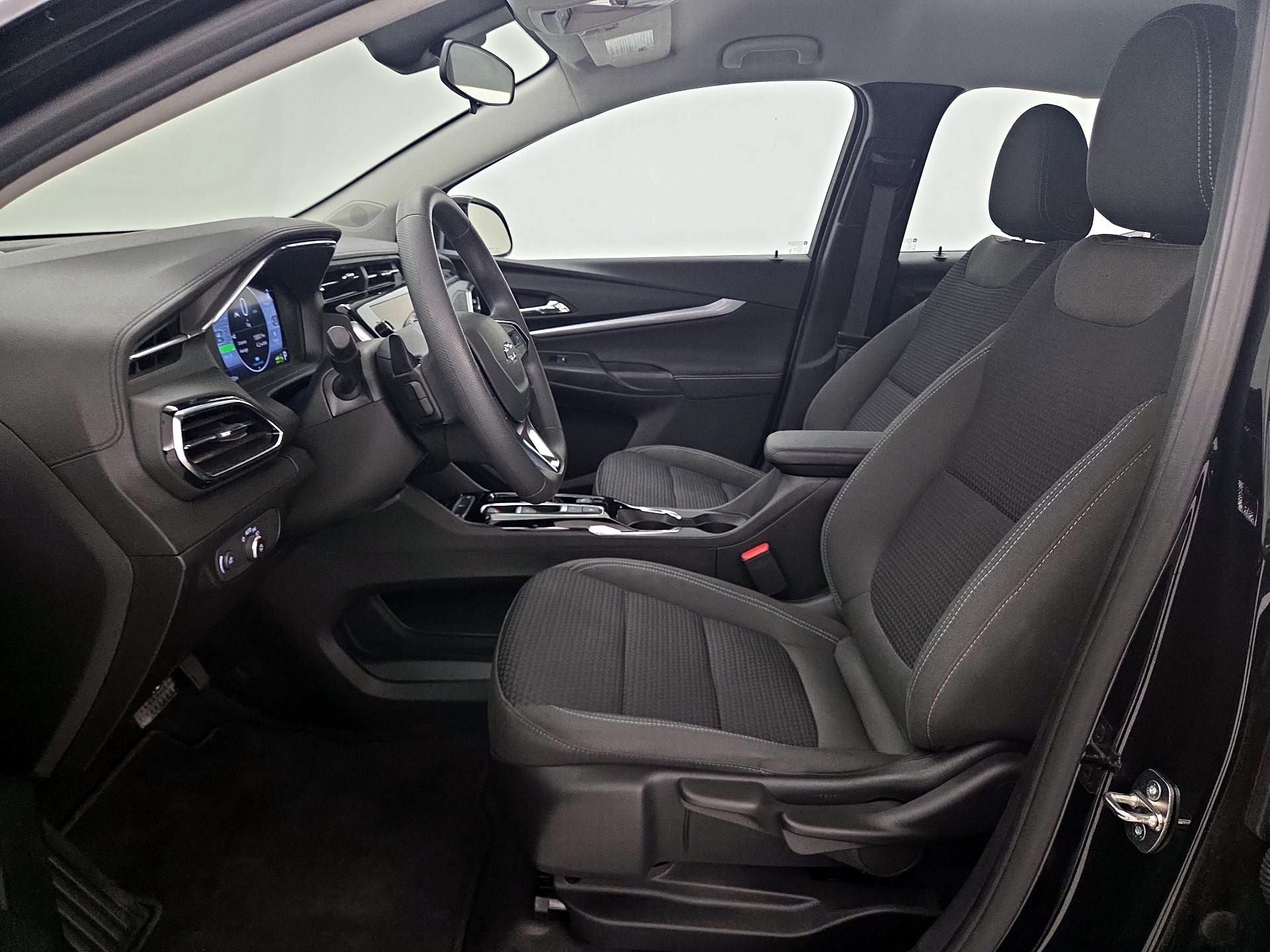 Thumbnail: 2023 Chevrolet Bolt EUV - 11