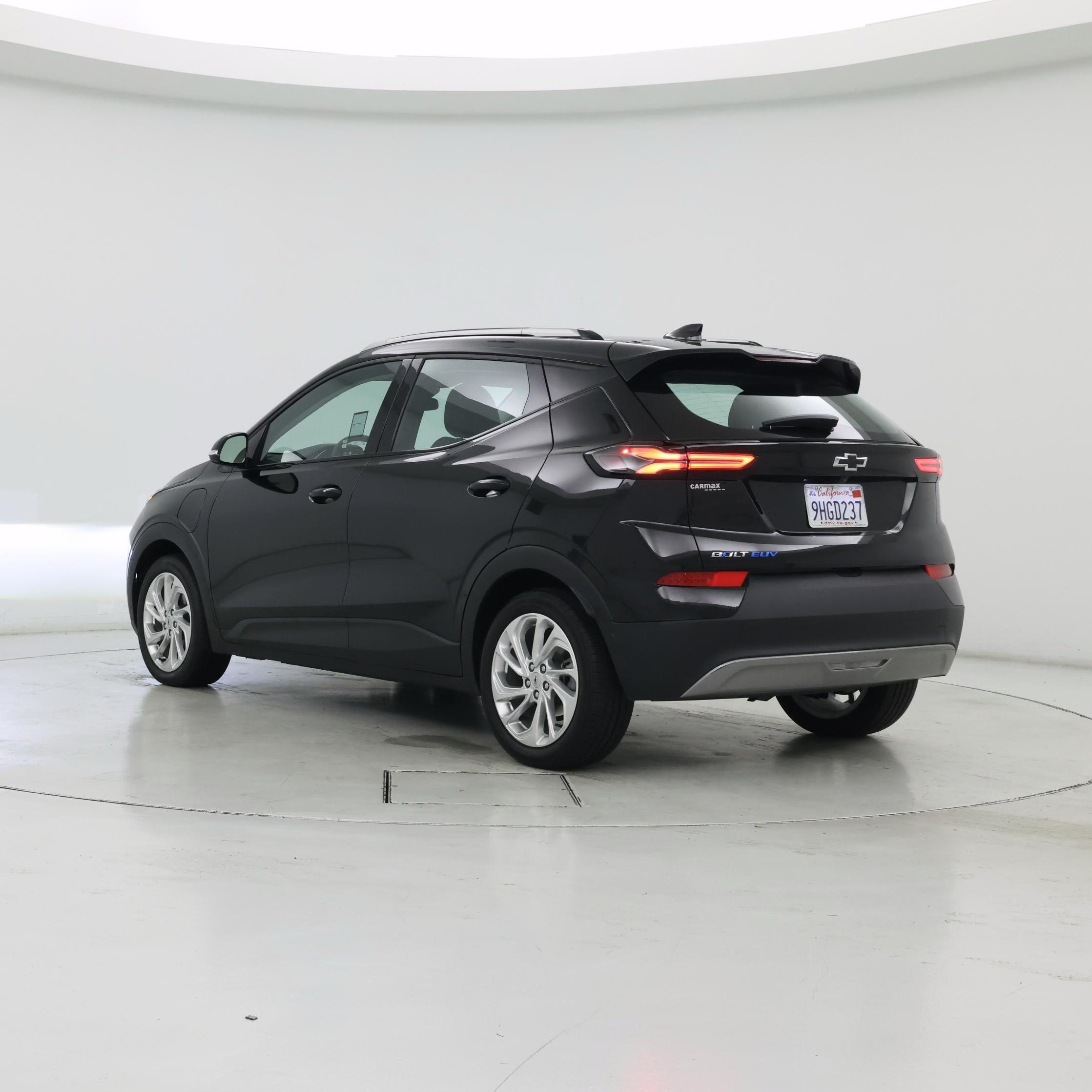 Thumbnail: 2023 Chevrolet Bolt EUV - 2