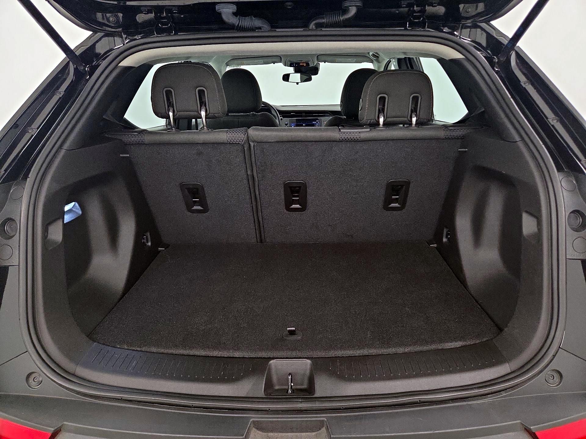 Thumbnail: 2023 Chevrolet Bolt EUV - 20