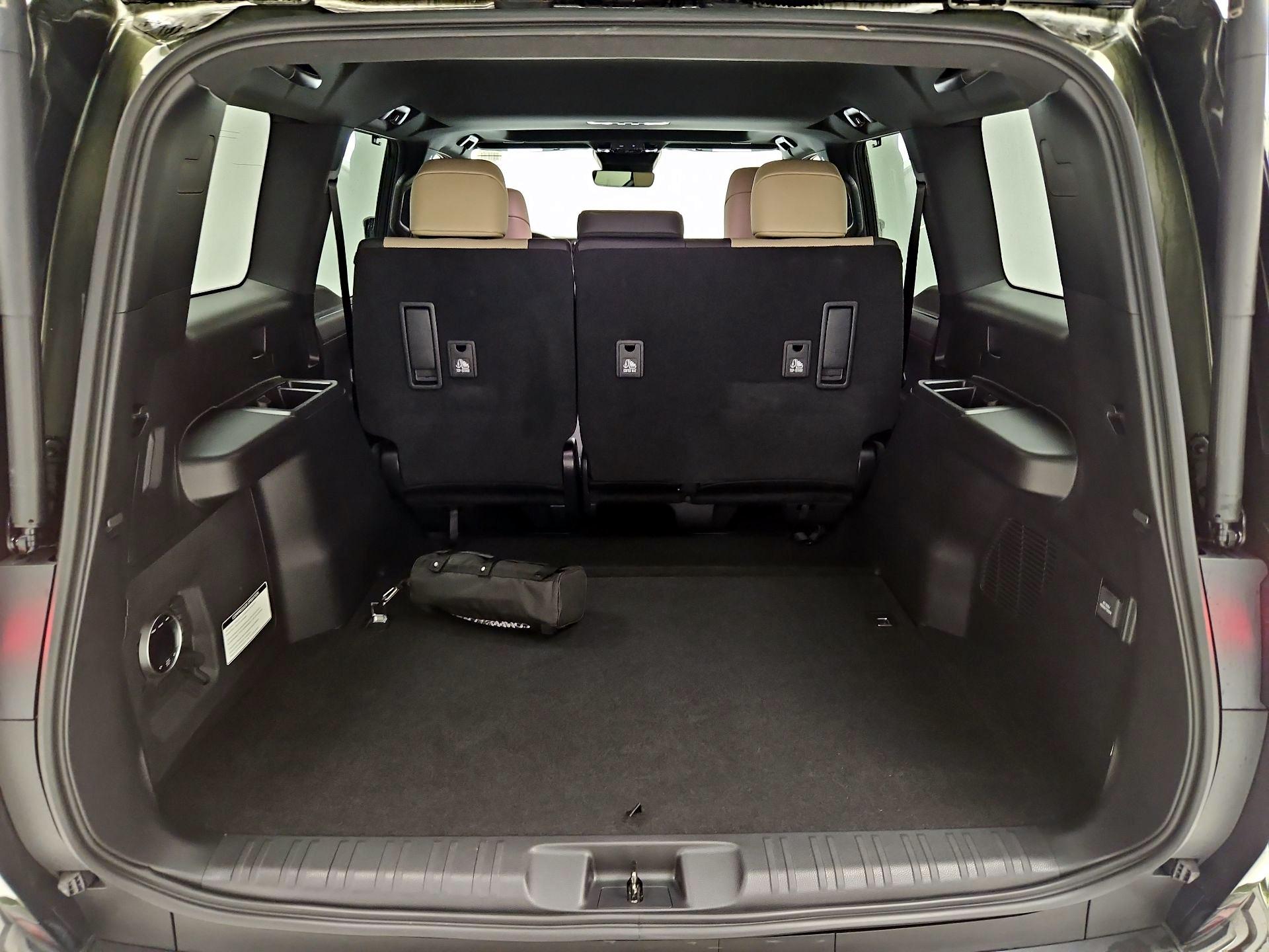Thumbnail: 2025 Lexus GX - 18
