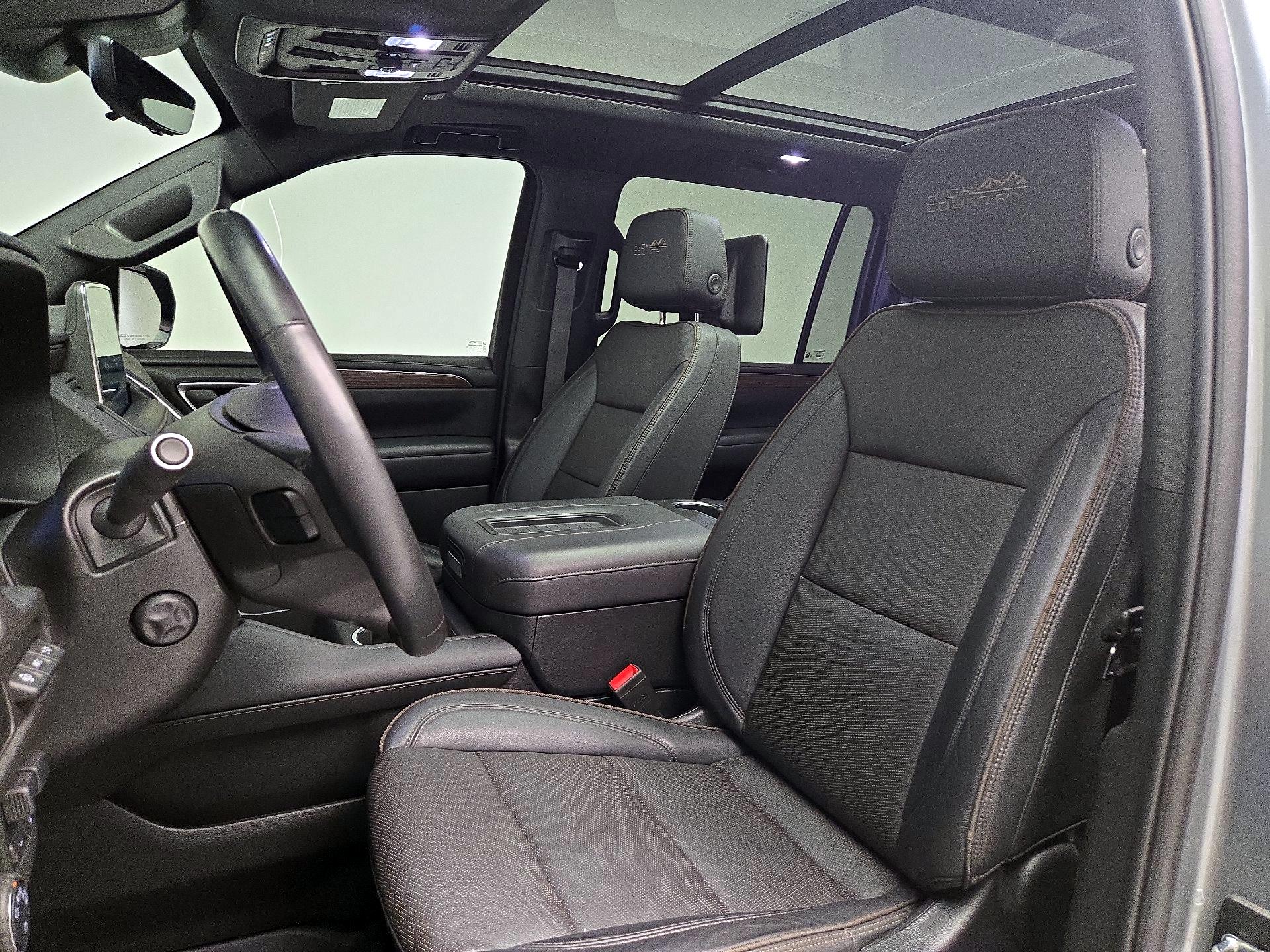 Thumbnail: 2024 Chevrolet Suburban - 11