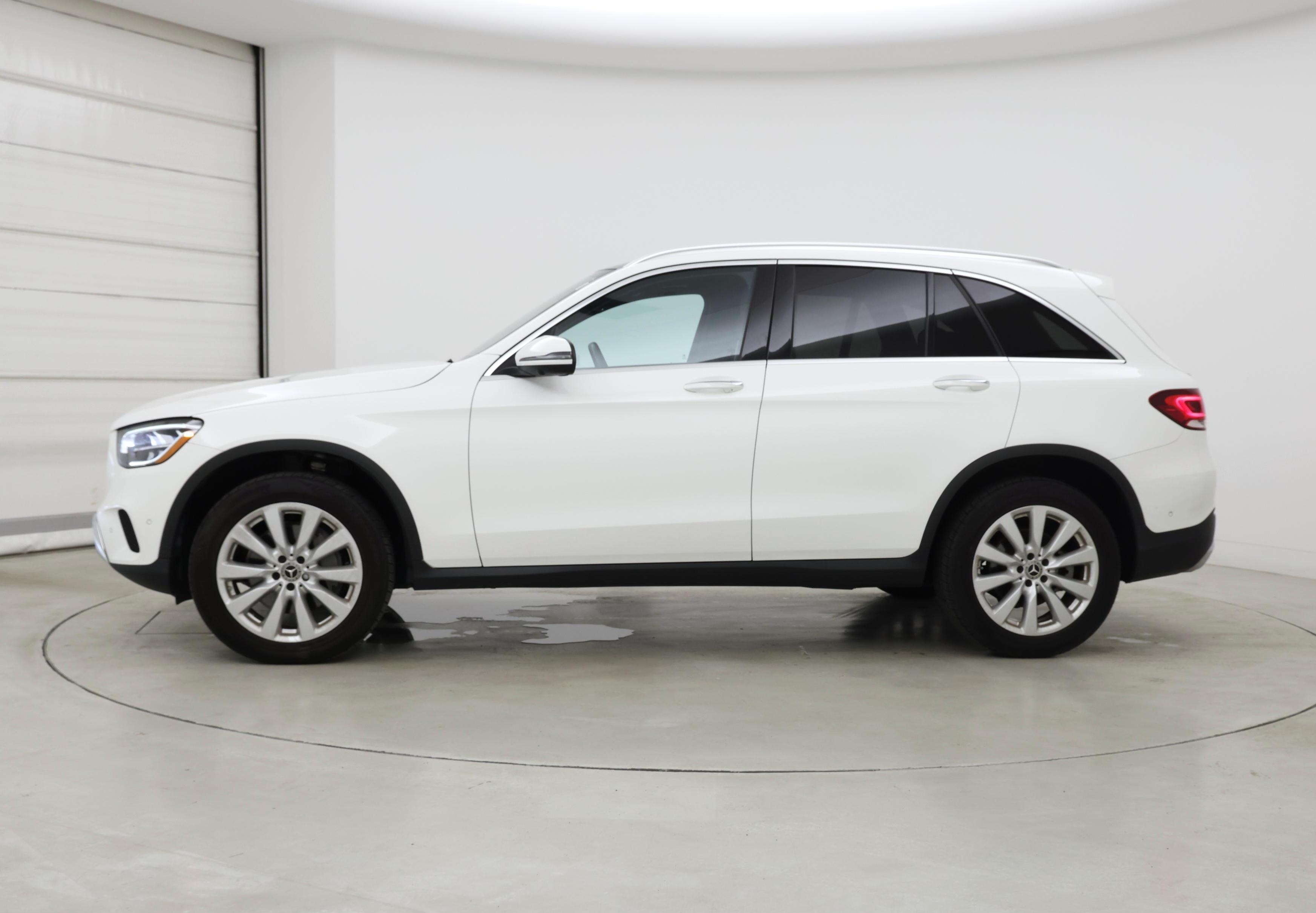 Thumbnail: 2020 Mercedes-Benz GLC - 3