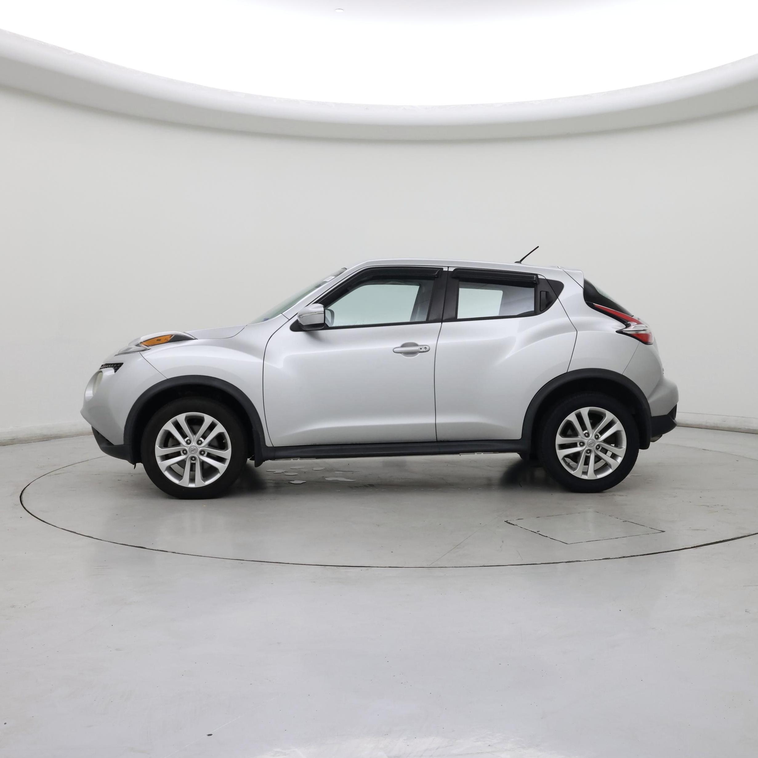 Thumbnail: 2016 Nissan Juke - 3
