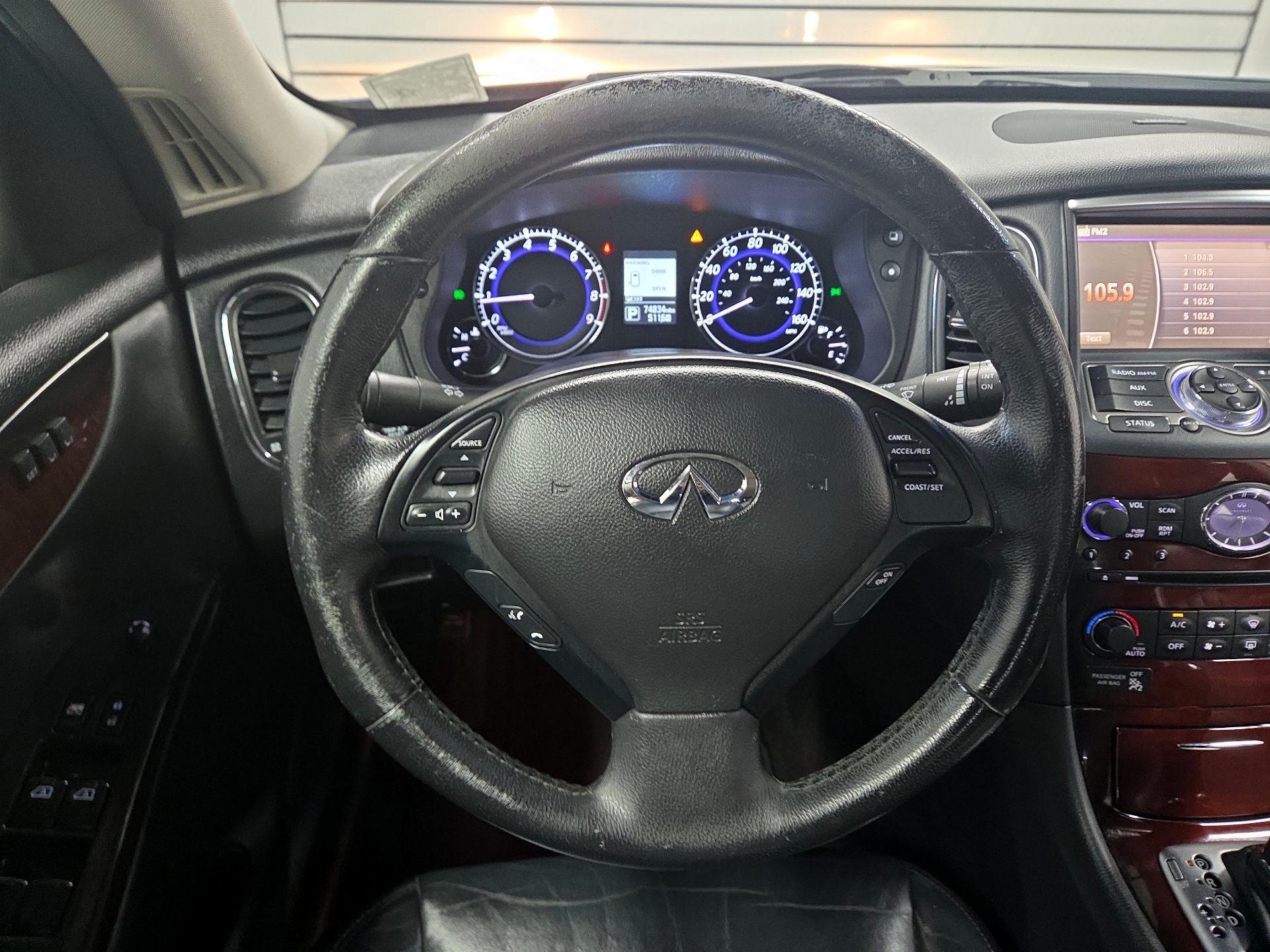 Thumbnail: 2016 INFINITI QX50 - 10