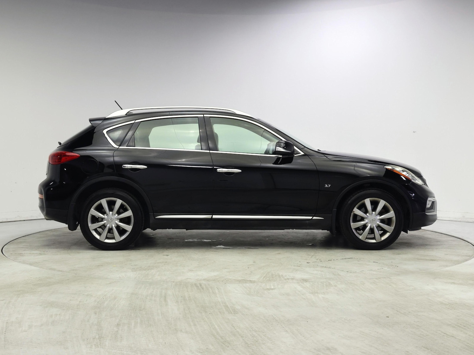 2016 INFINITI QX50 Base - Photo 8
