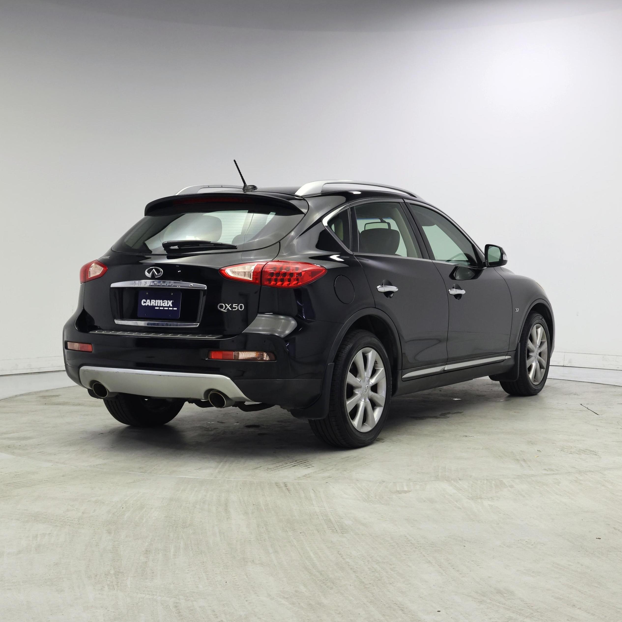 Thumbnail: 2016 INFINITI QX50 - 8