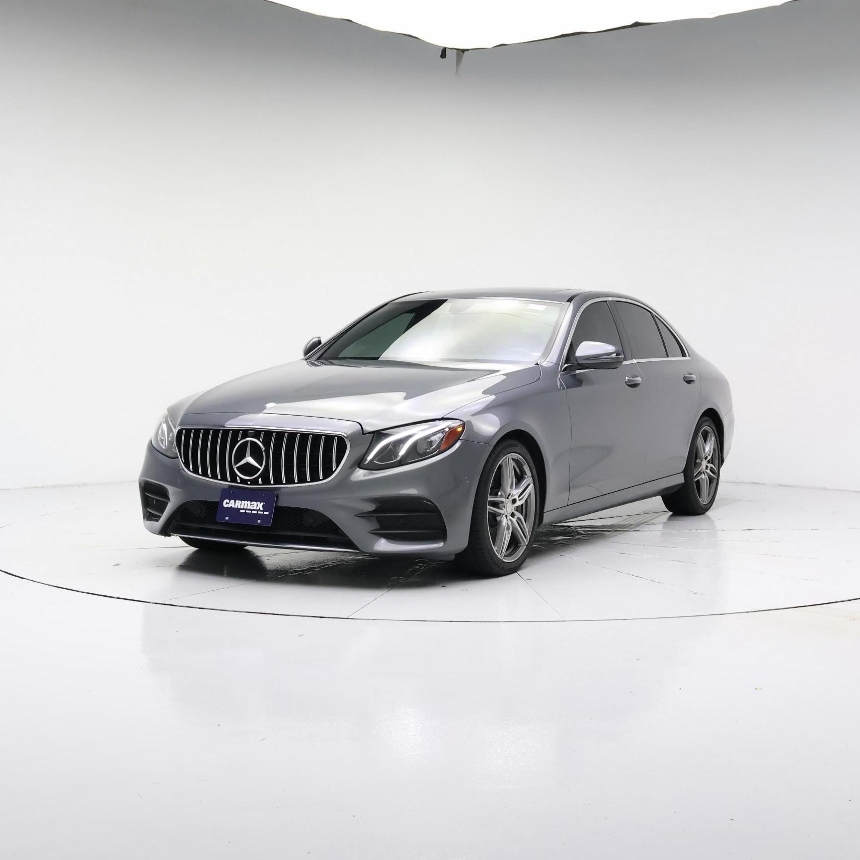 Thumbnail: 2017 Mercedes-Benz E-Class - 4