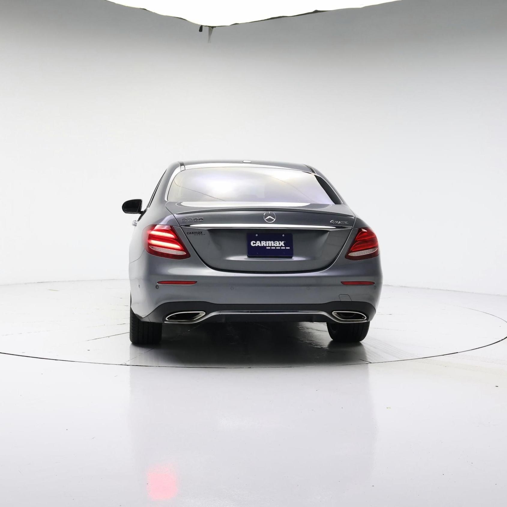 Thumbnail: 2017 Mercedes-Benz E-Class - 6