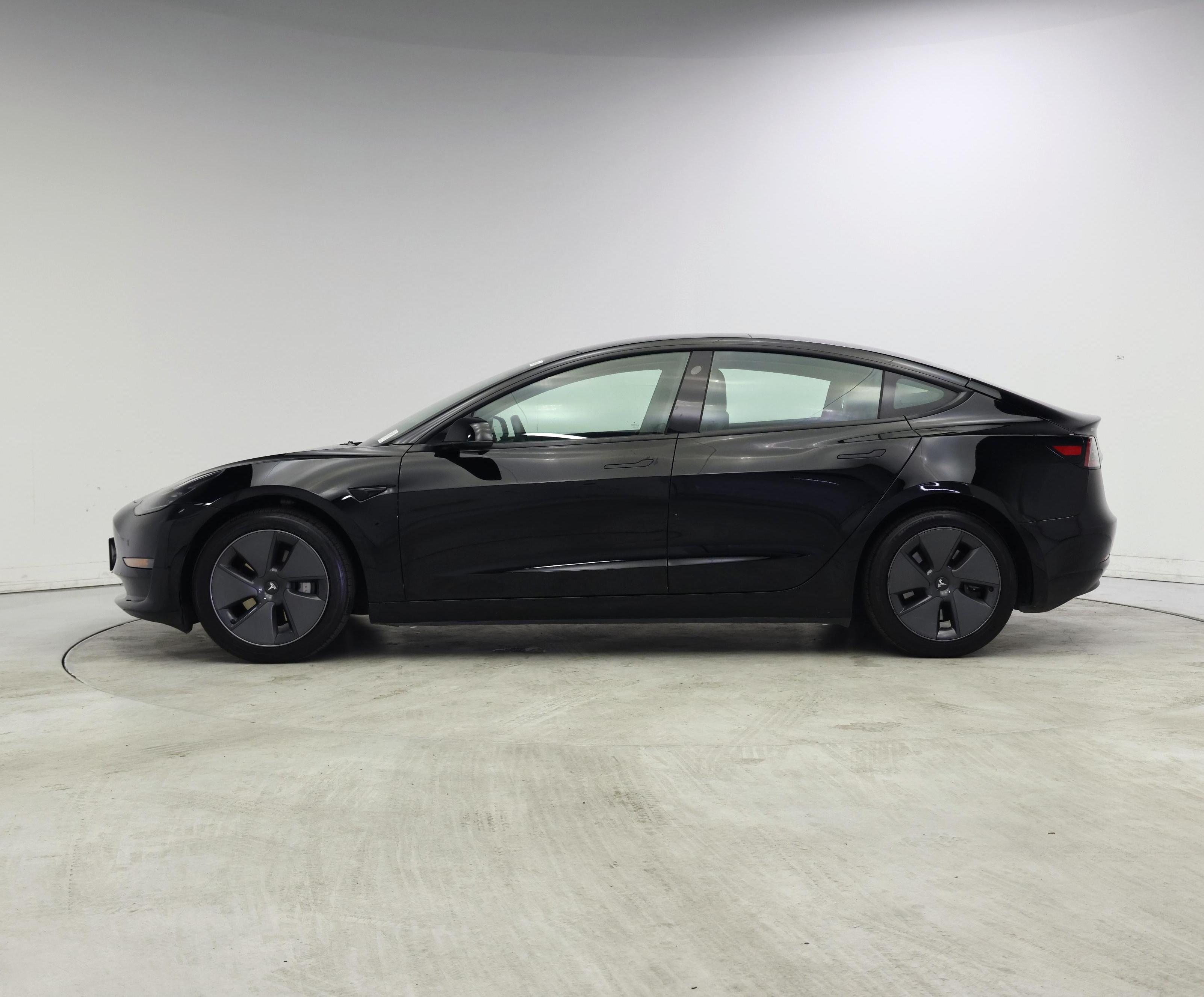 Thumbnail: 2023 Tesla Model 3 - 3