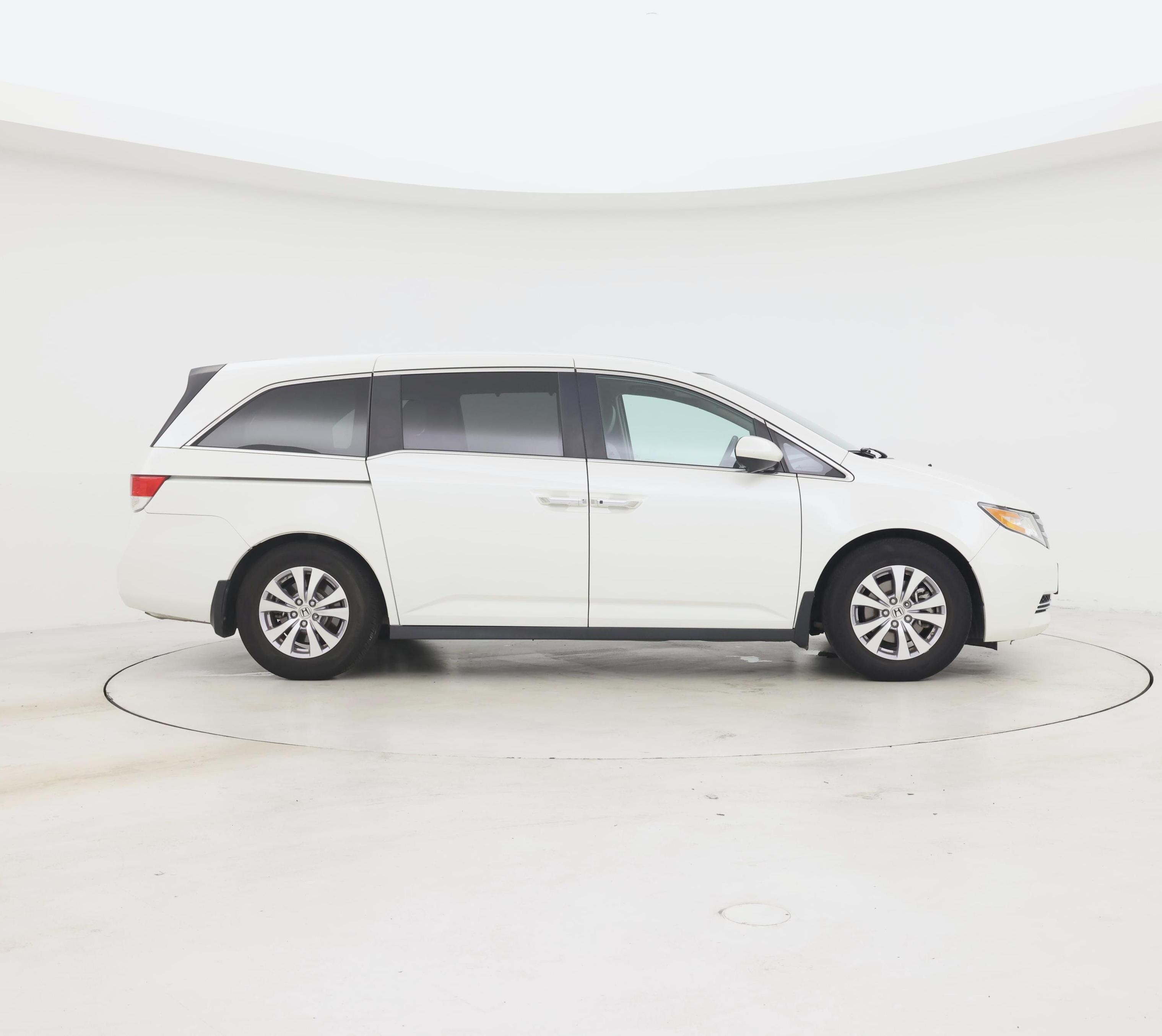 Thumbnail: 2014 Honda Odyssey - 7