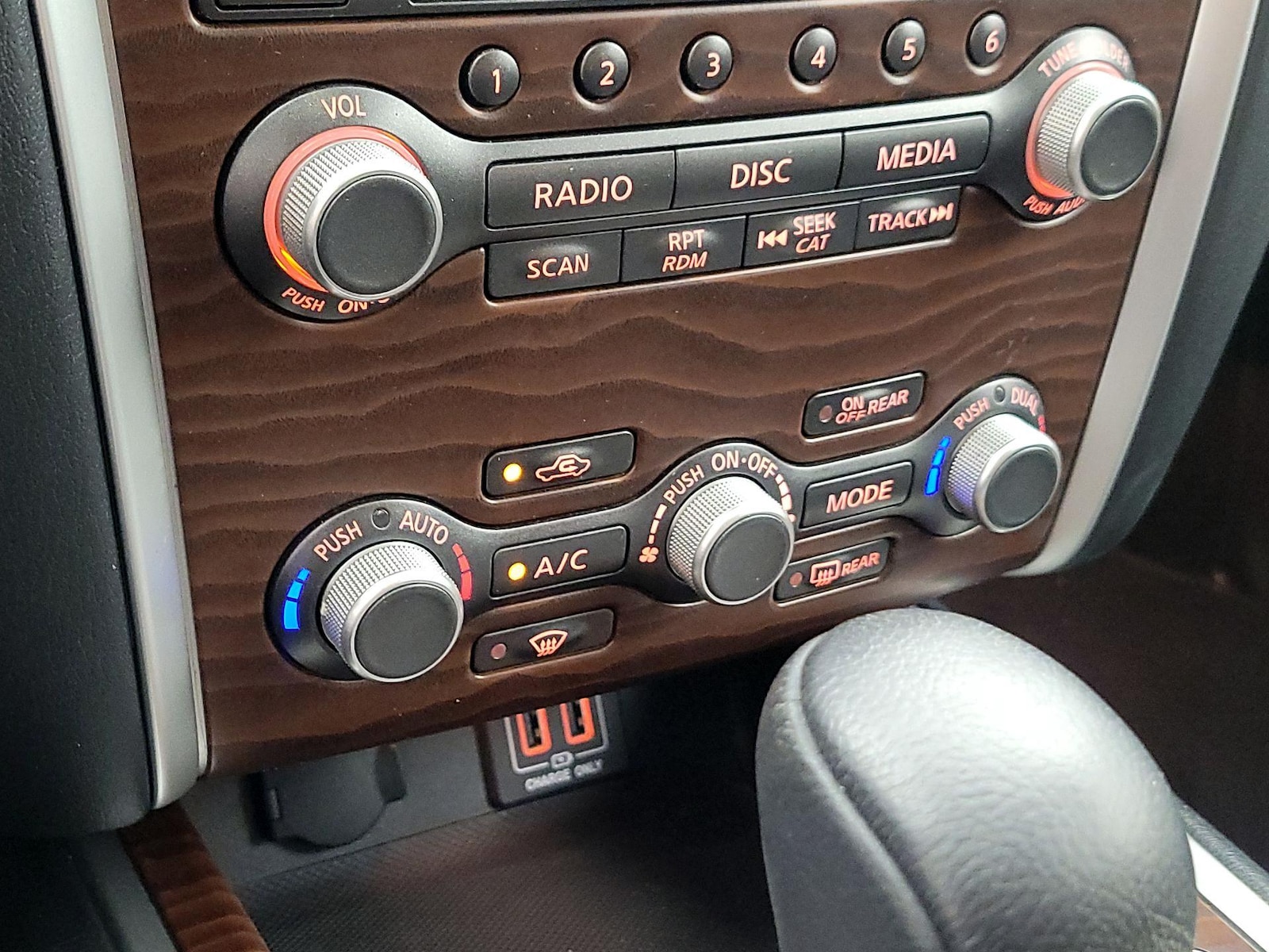 2018 Nissan Pathfinder Platinum - Photo 16
