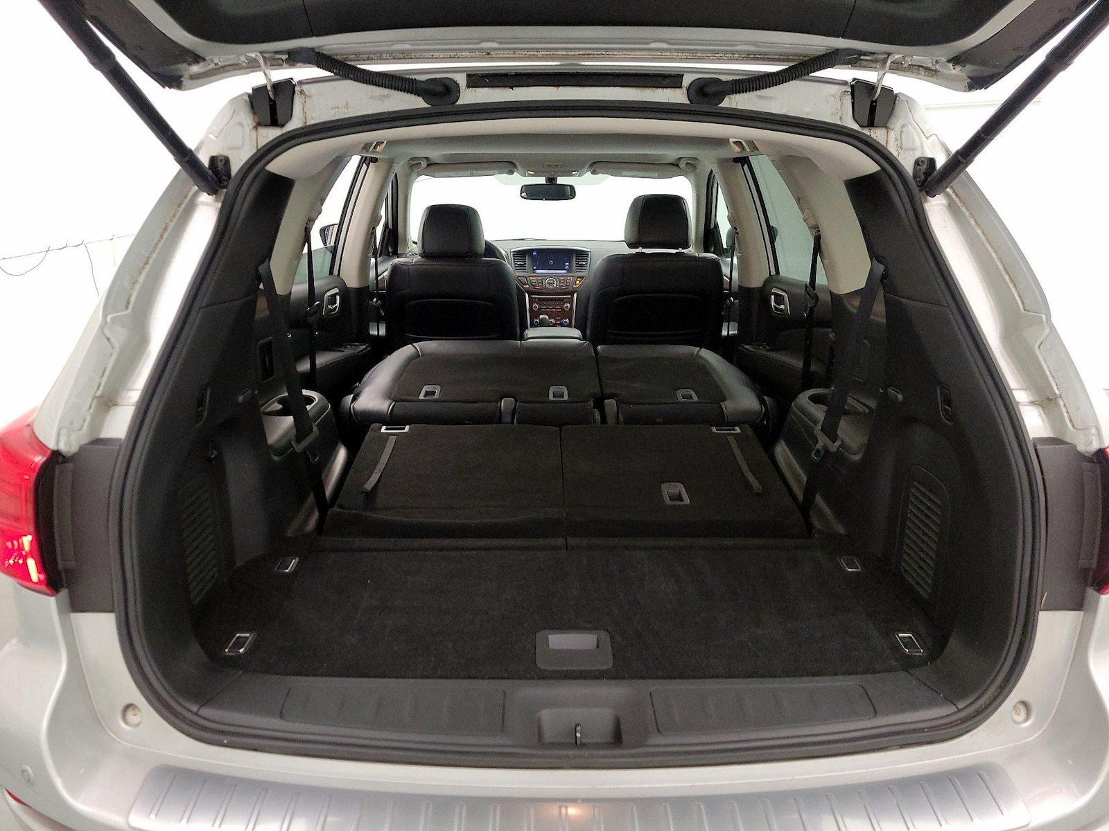 2018 Nissan Pathfinder Platinum - Photo 23