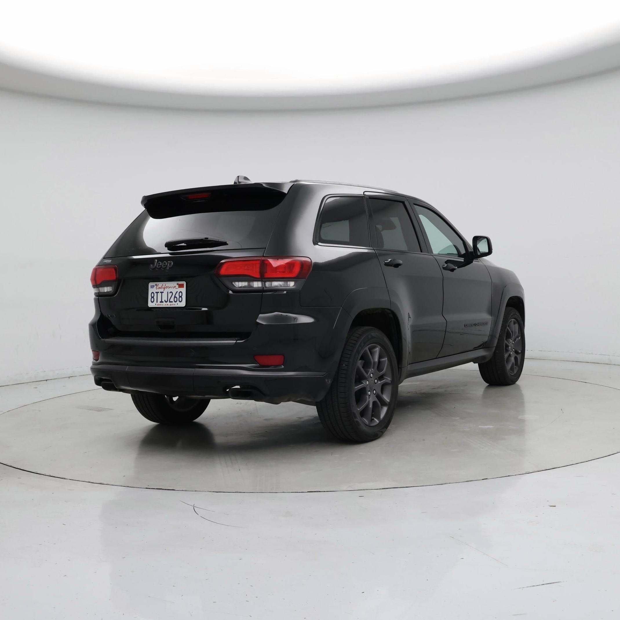 Thumbnail: 2020 Jeep Grand Cherokee - 8