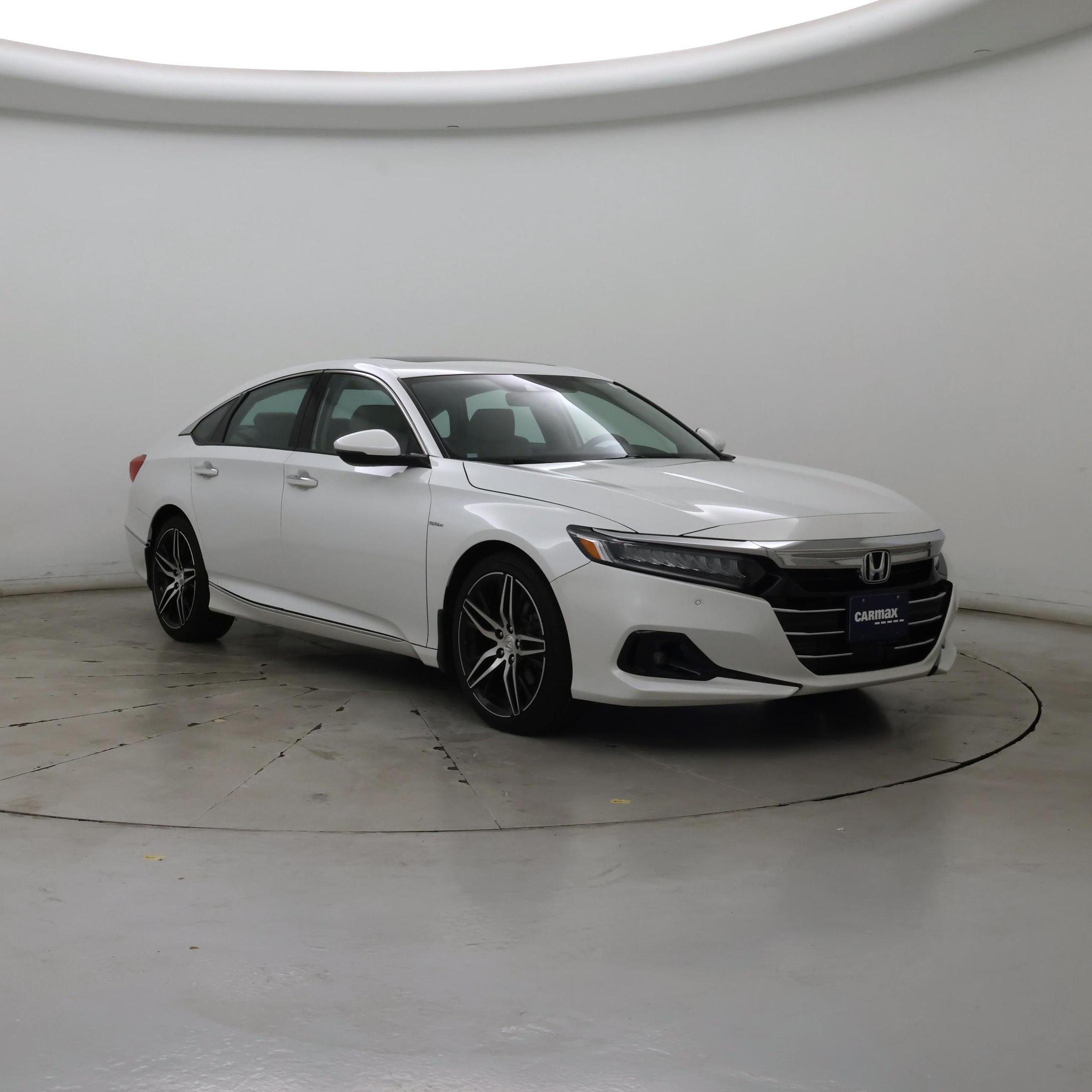 White 2022 Honda Accord Sedan Front-Wheel Drive Automatic
