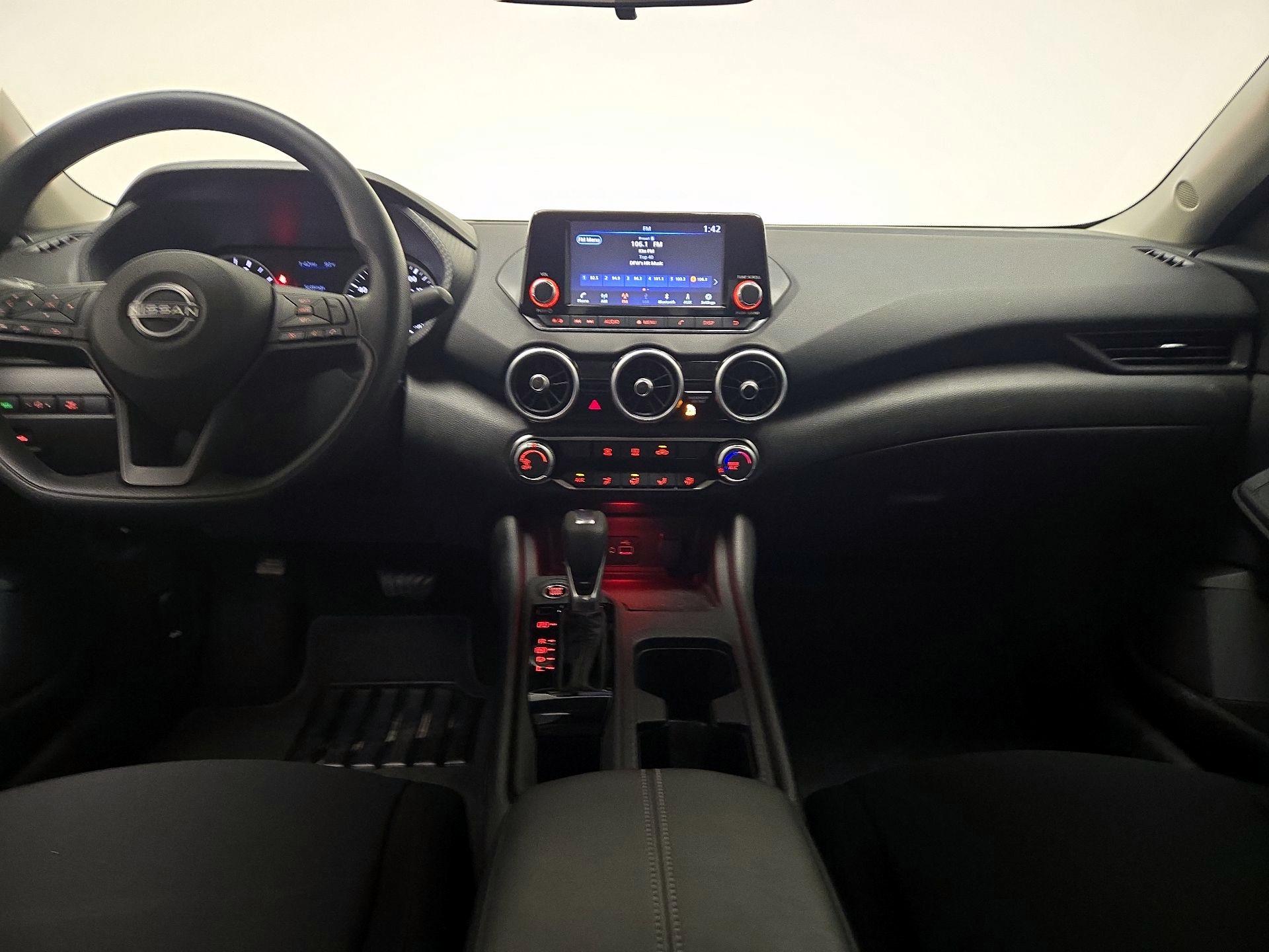 Thumbnail: 2025 Nissan Sentra - 9
