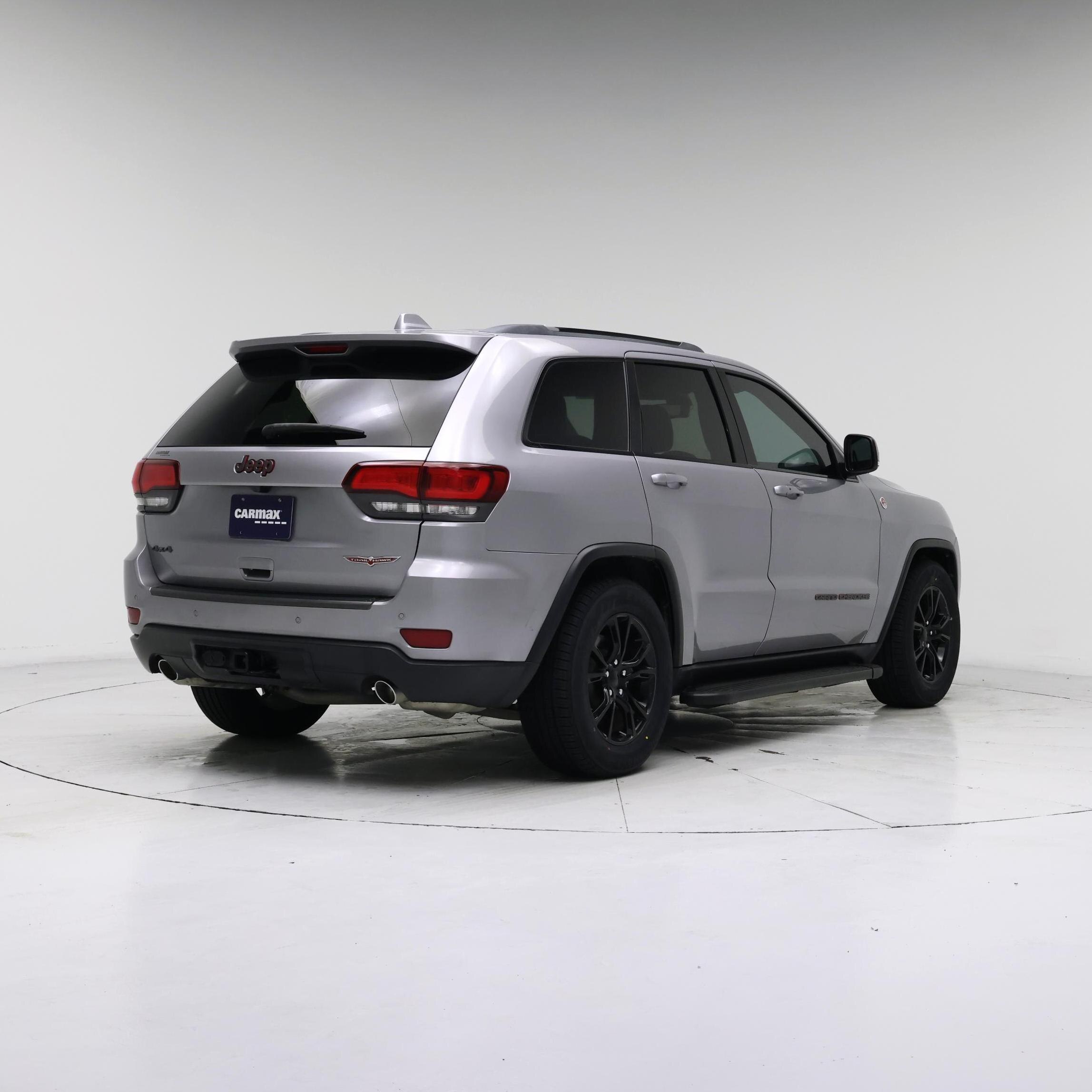 Thumbnail: 2021 Jeep Grand Cherokee - 8