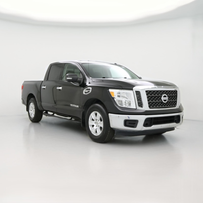 2017 Nissan Titan SV