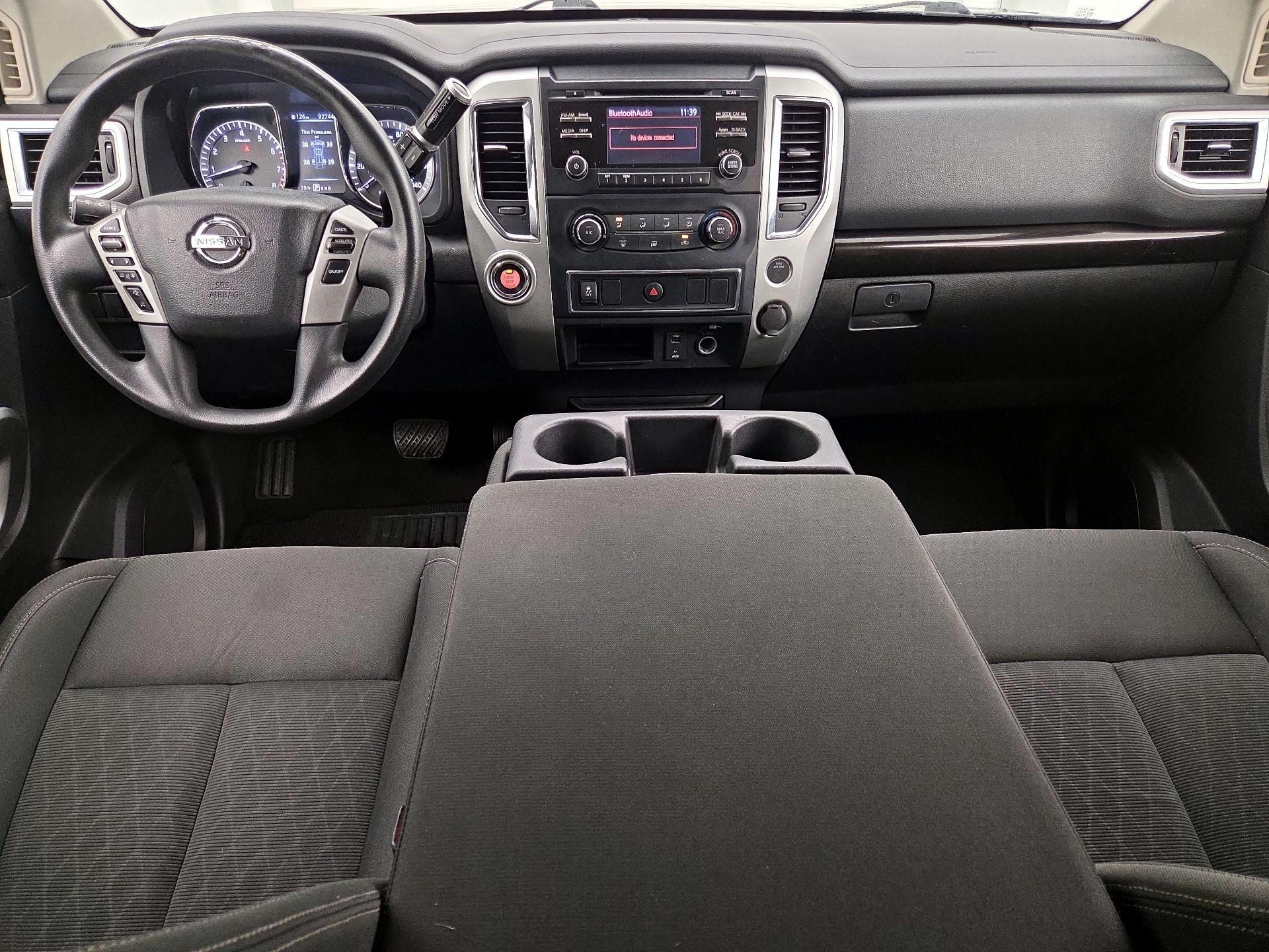 Thumbnail: 2017 Nissan Titan - 9
