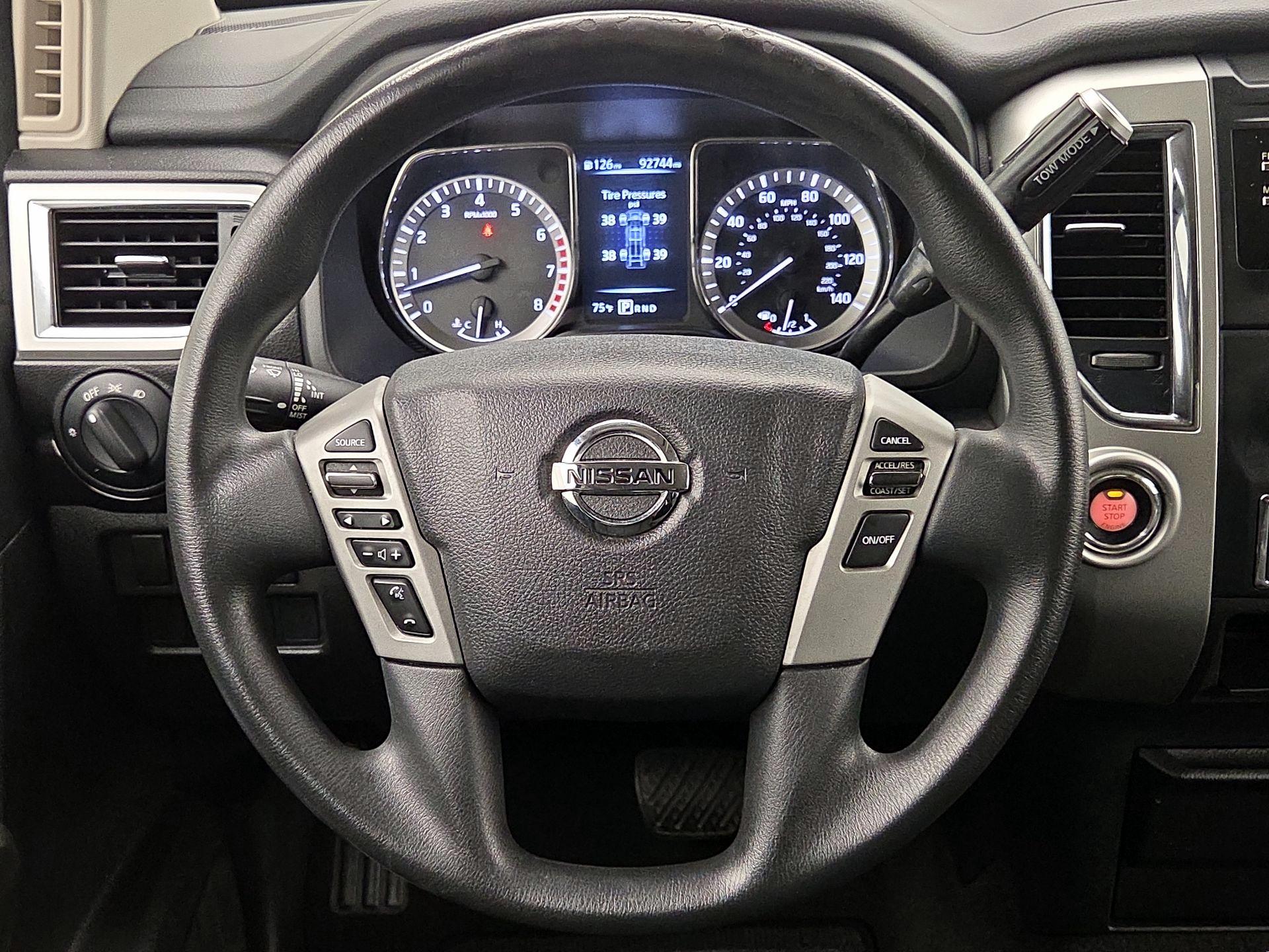 Thumbnail: 2017 Nissan Titan - 10