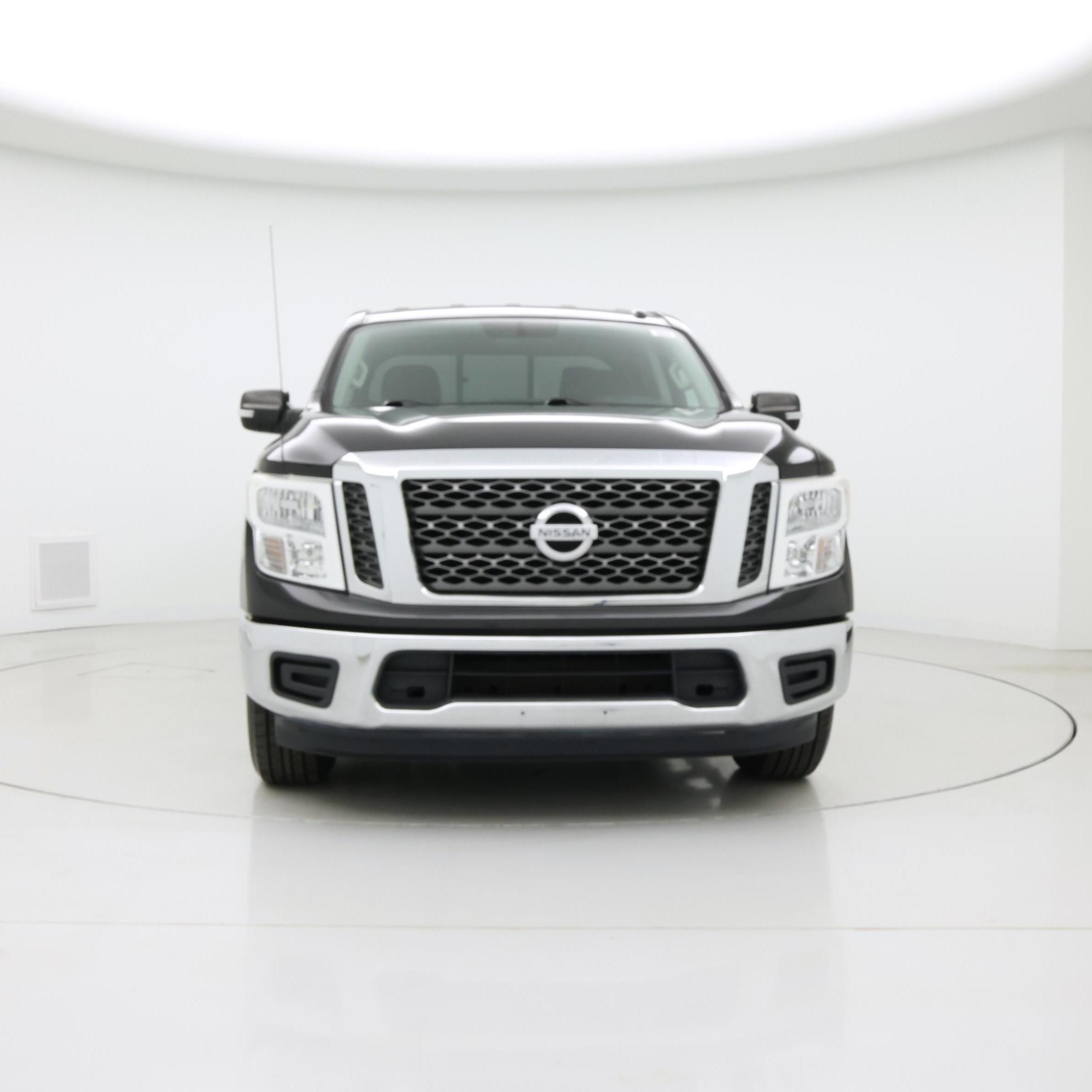 Thumbnail: 2017 Nissan Titan - 5