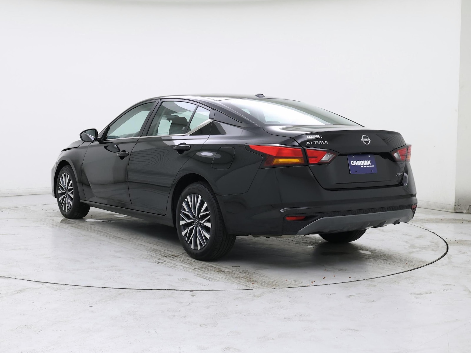 2026 Nissan Altima SV - Photo 3