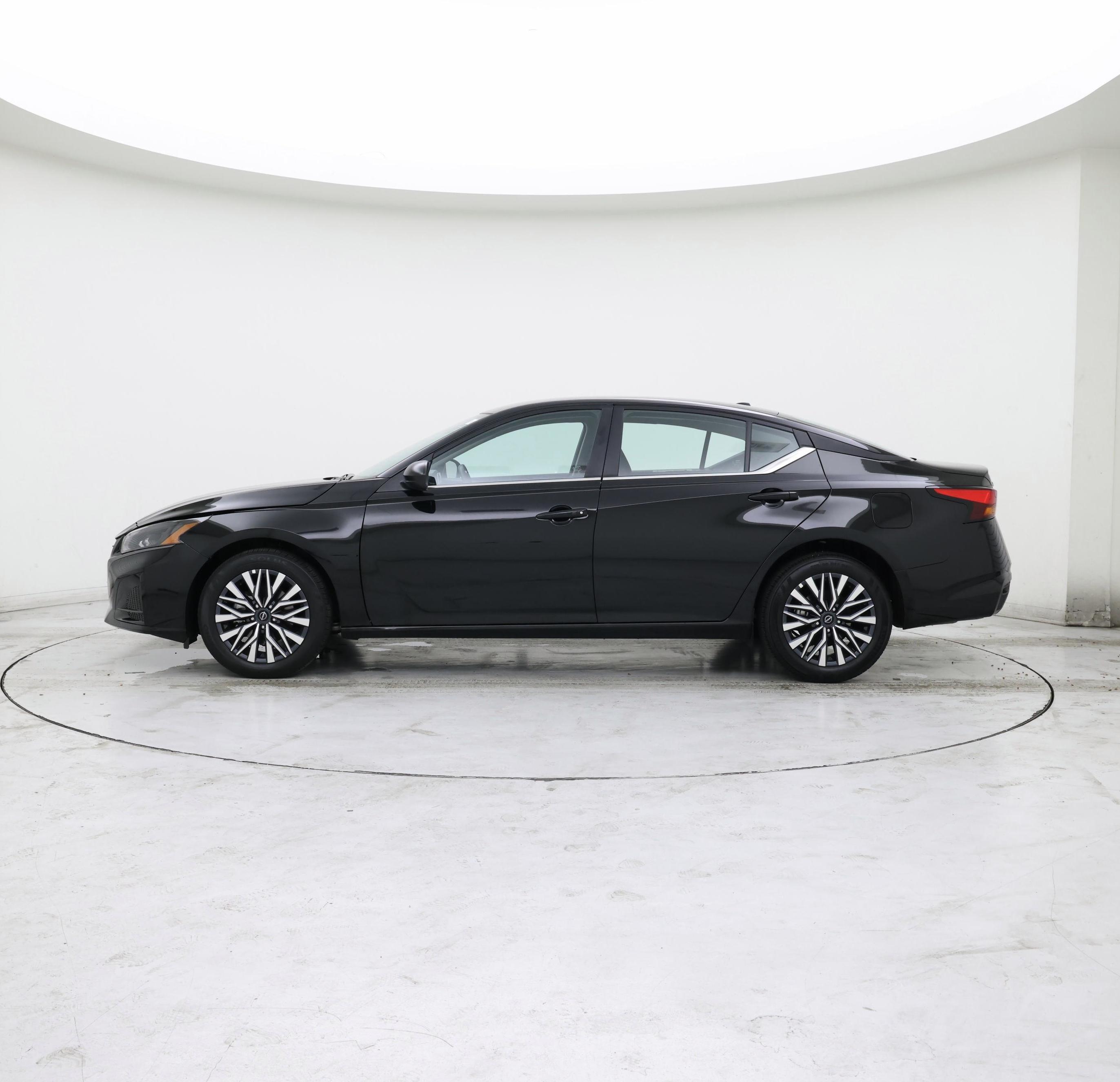 Thumbnail: 2026 Nissan Altima - 3