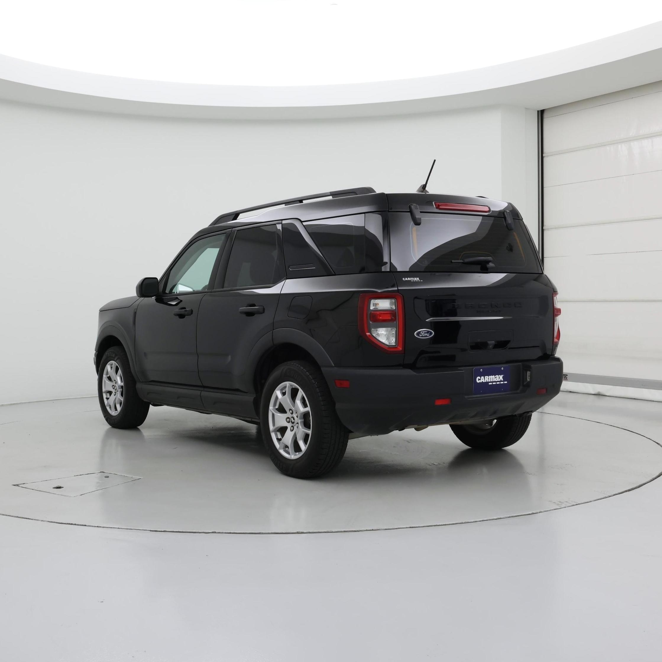 Thumbnail: 2021 Ford Bronco Sport - 2