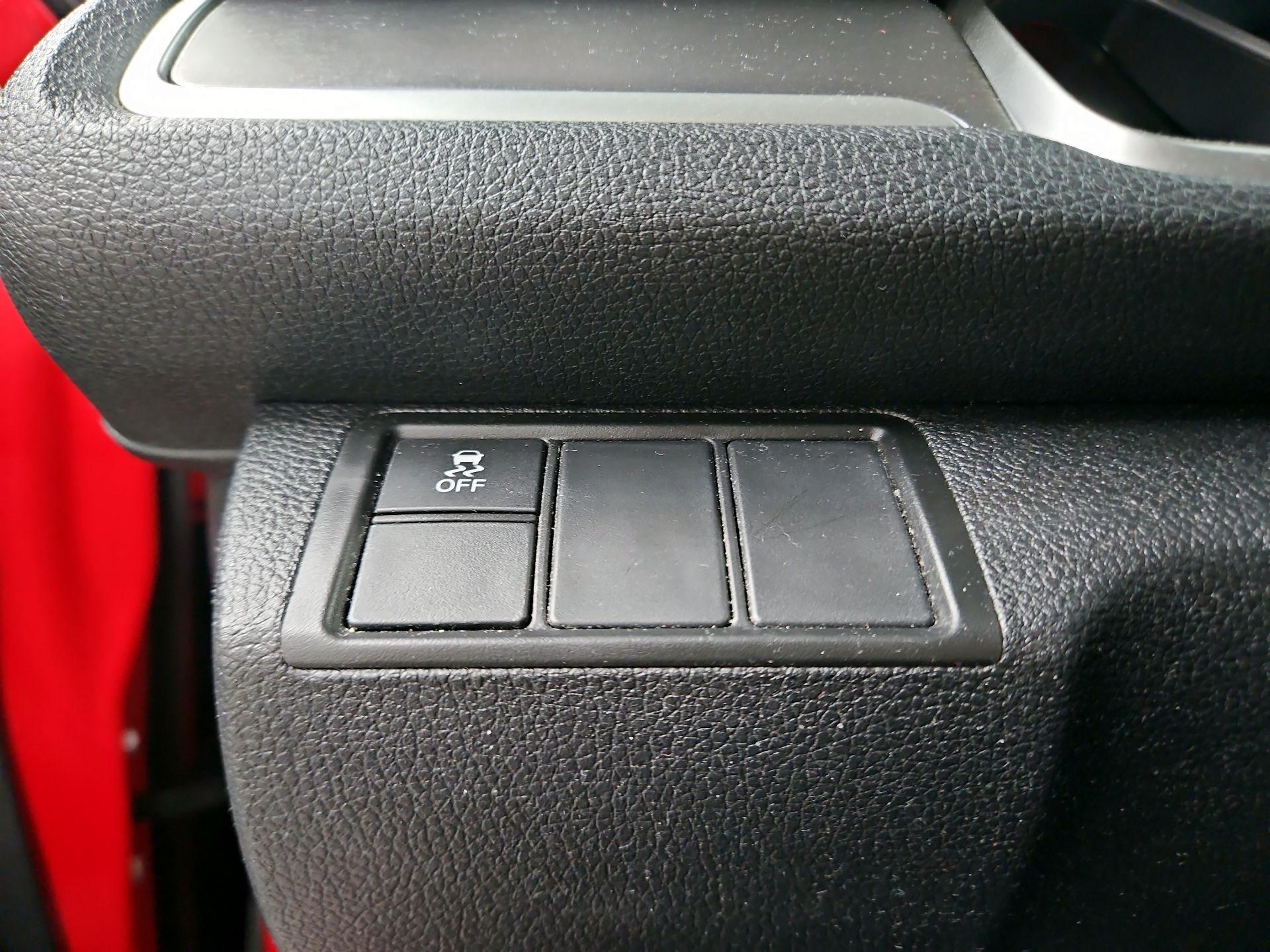 Thumbnail: 2016 Honda Civic - 13