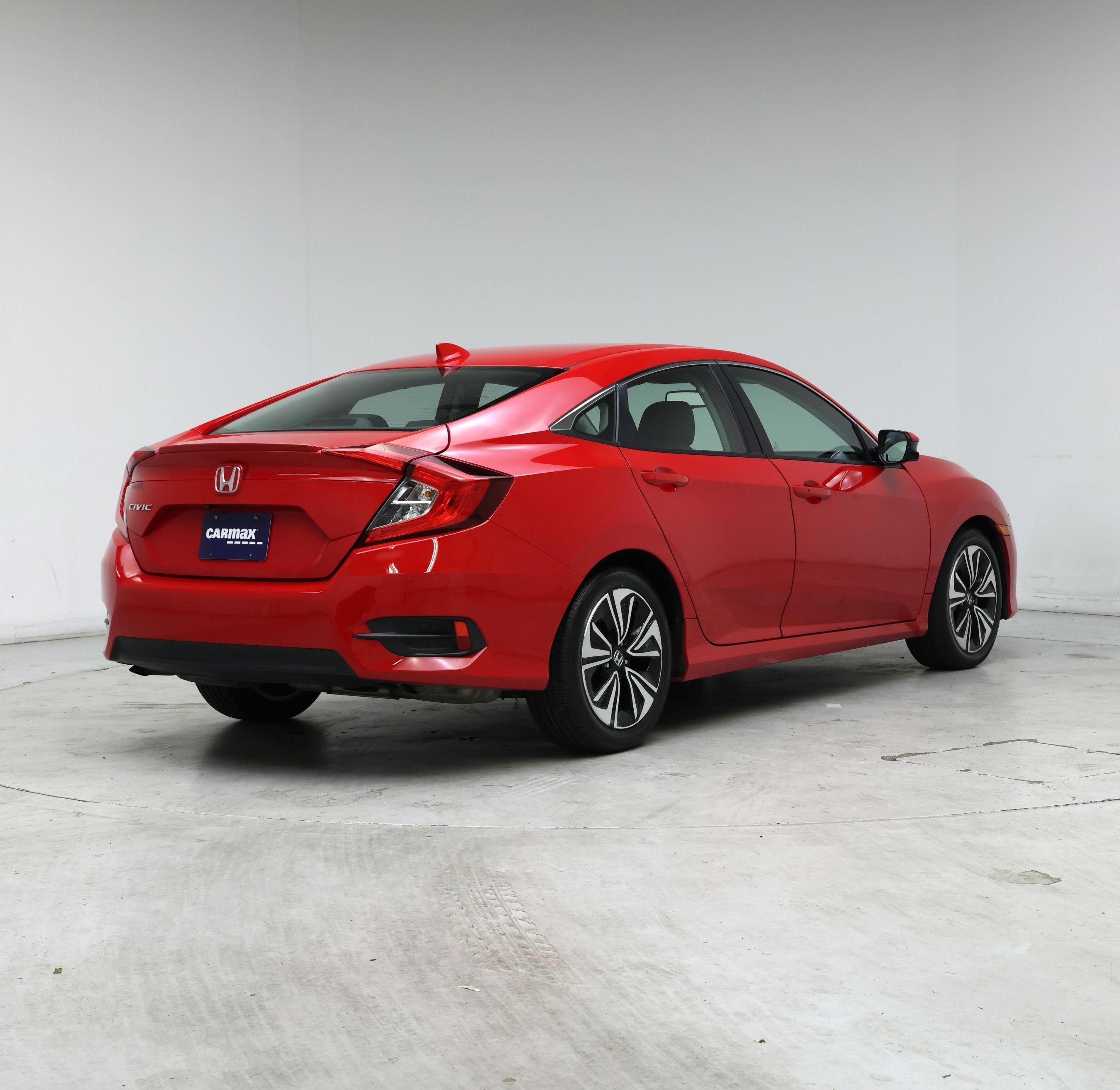 Thumbnail: 2016 Honda Civic - 8