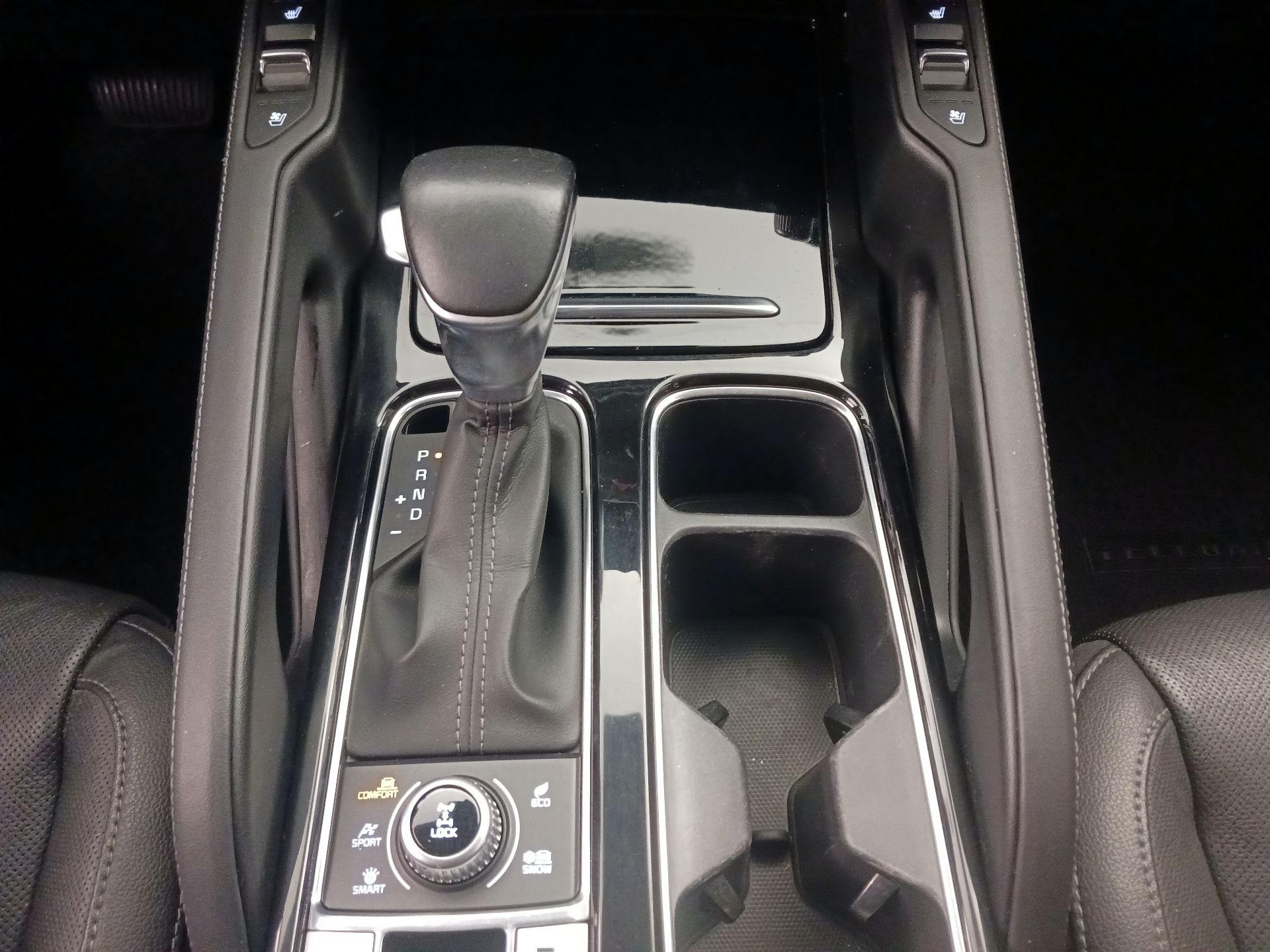 Thumbnail: 2022 Kia Telluride - 18