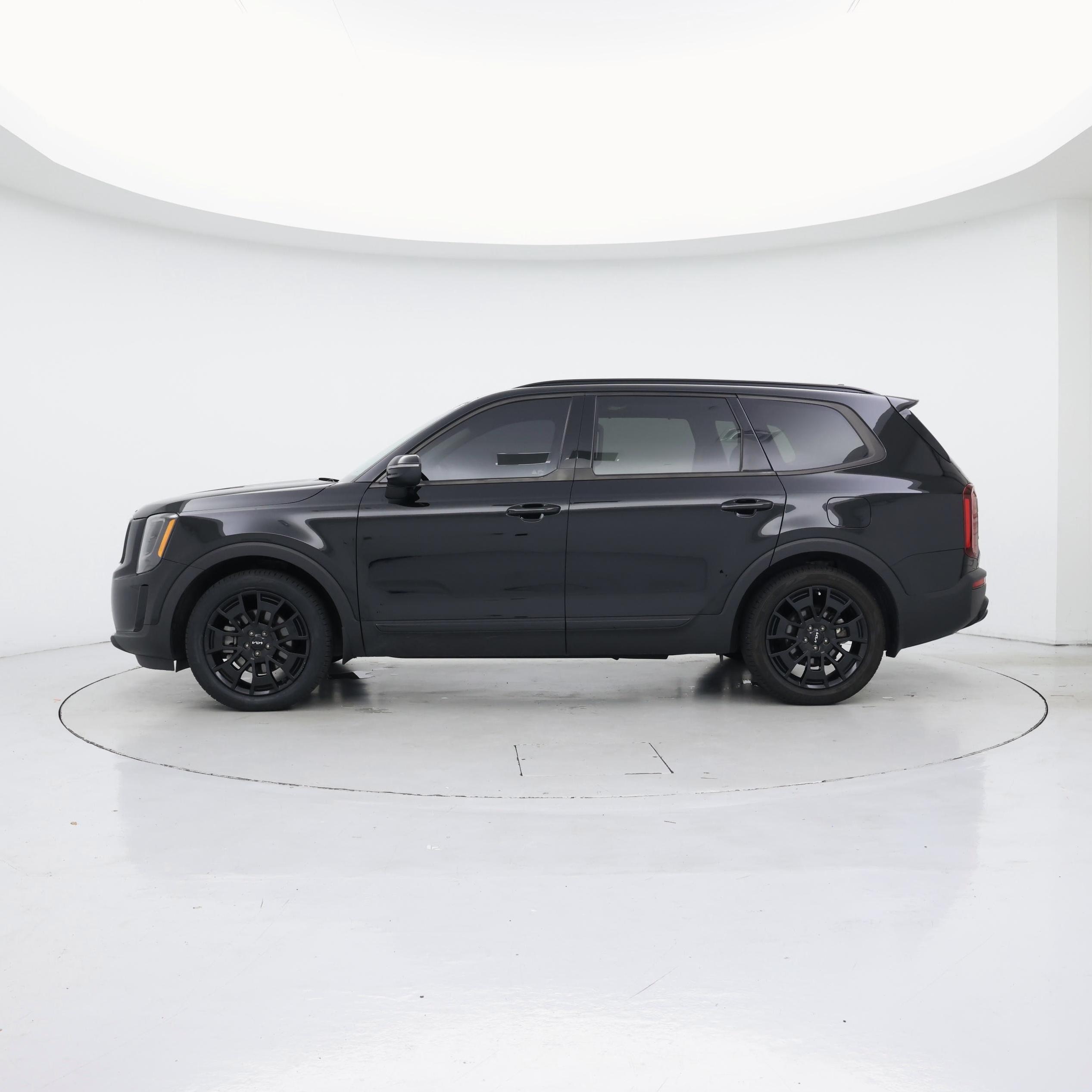 Thumbnail: 2022 Kia Telluride - 3