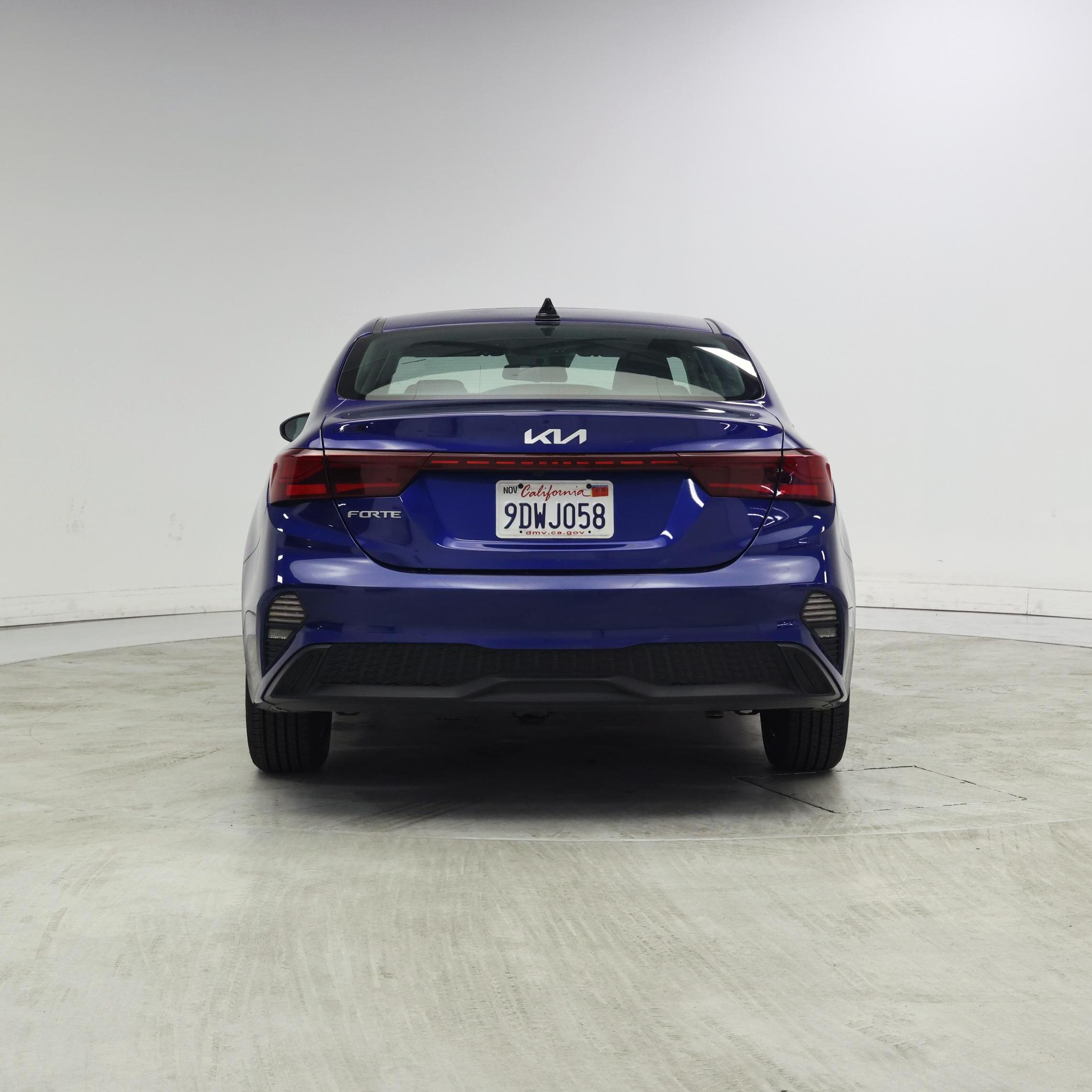 Thumbnail: 2023 Kia Forte - 6