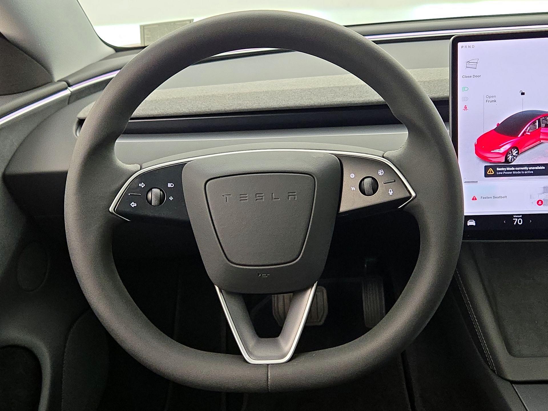 Thumbnail: 2024 Tesla Model 3 - 10