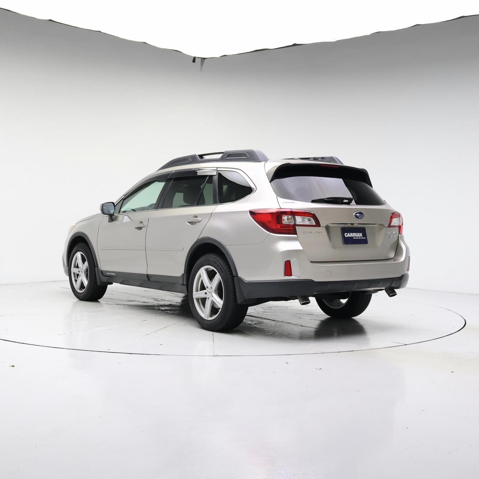 Thumbnail: 2015 Subaru Outback - 2