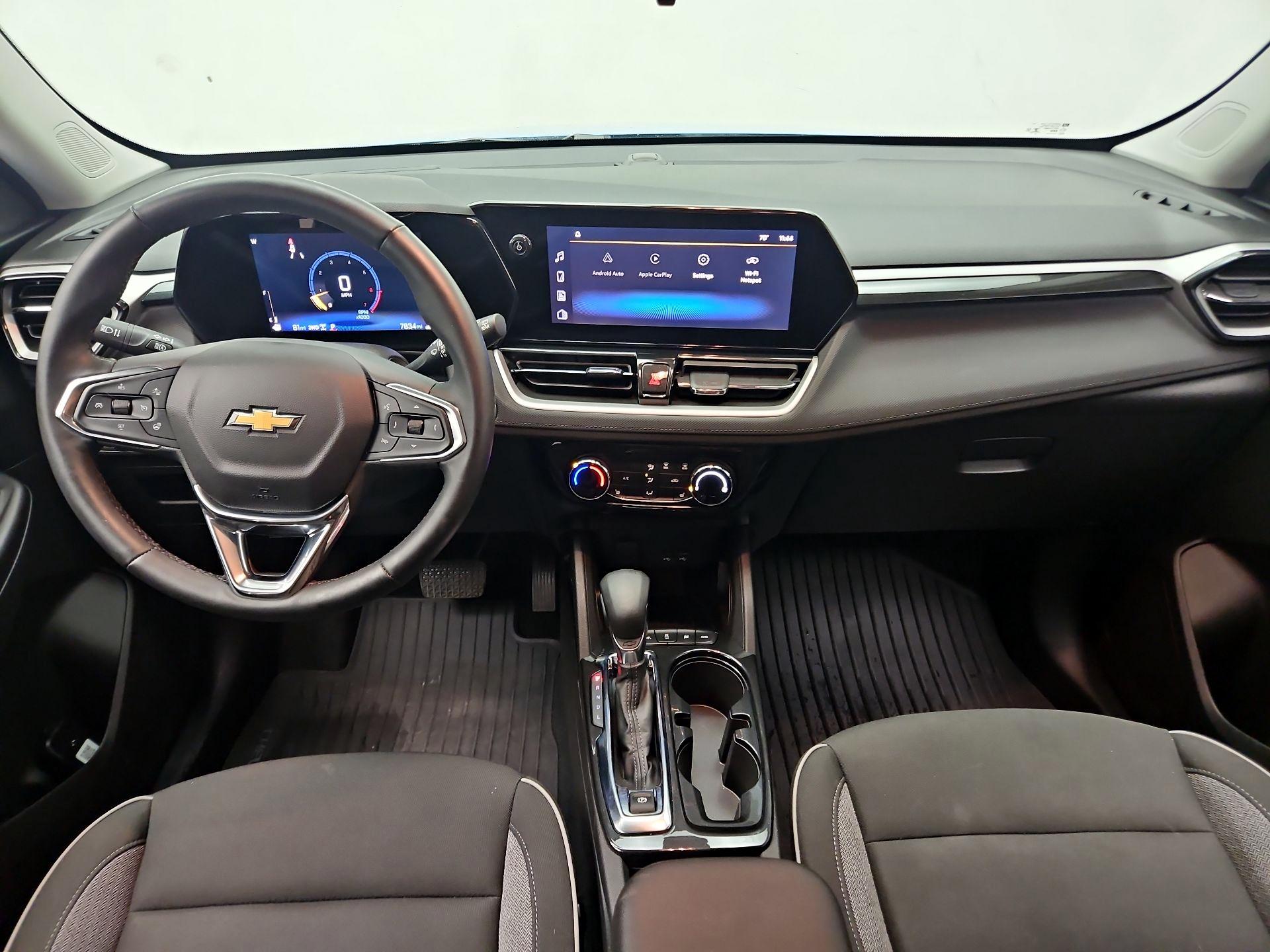 Thumbnail: 2025 Chevrolet TrailBlazer - 9