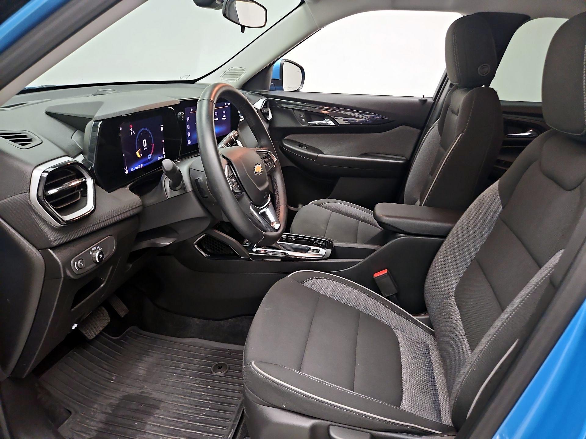 Thumbnail: 2025 Chevrolet TrailBlazer - 11