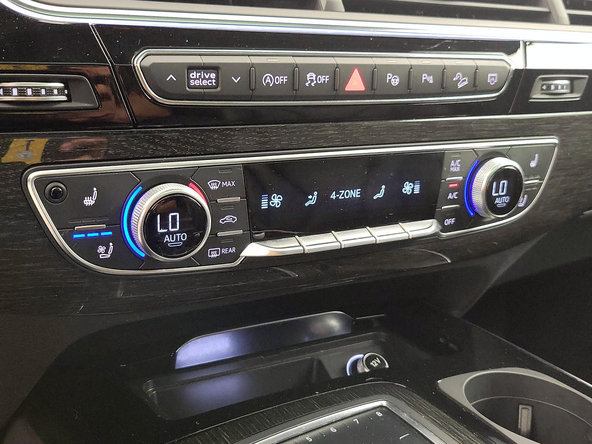 Thumbnail: 2019 Audi Q7 - 17