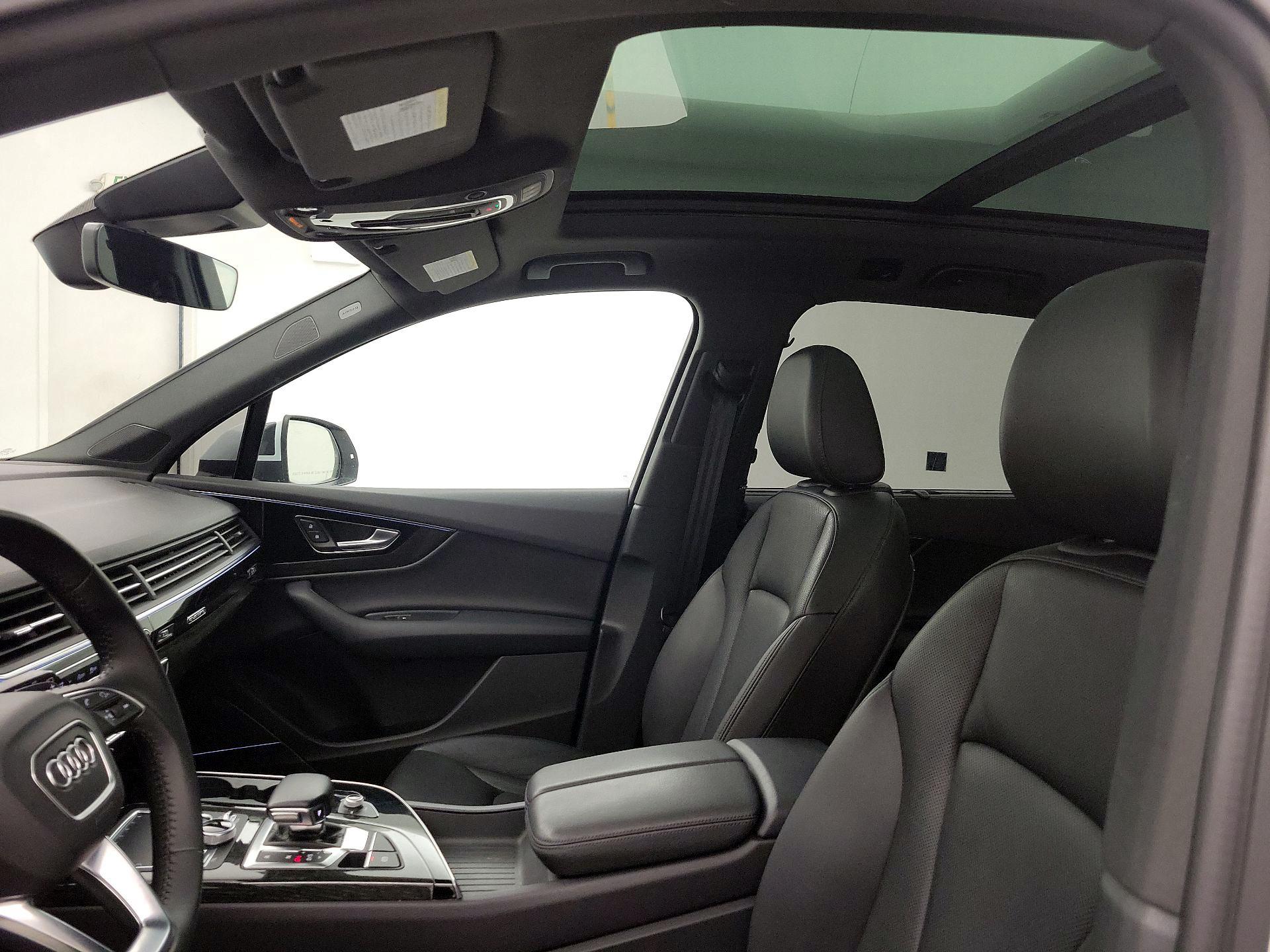 Thumbnail: 2019 Audi Q7 - 20