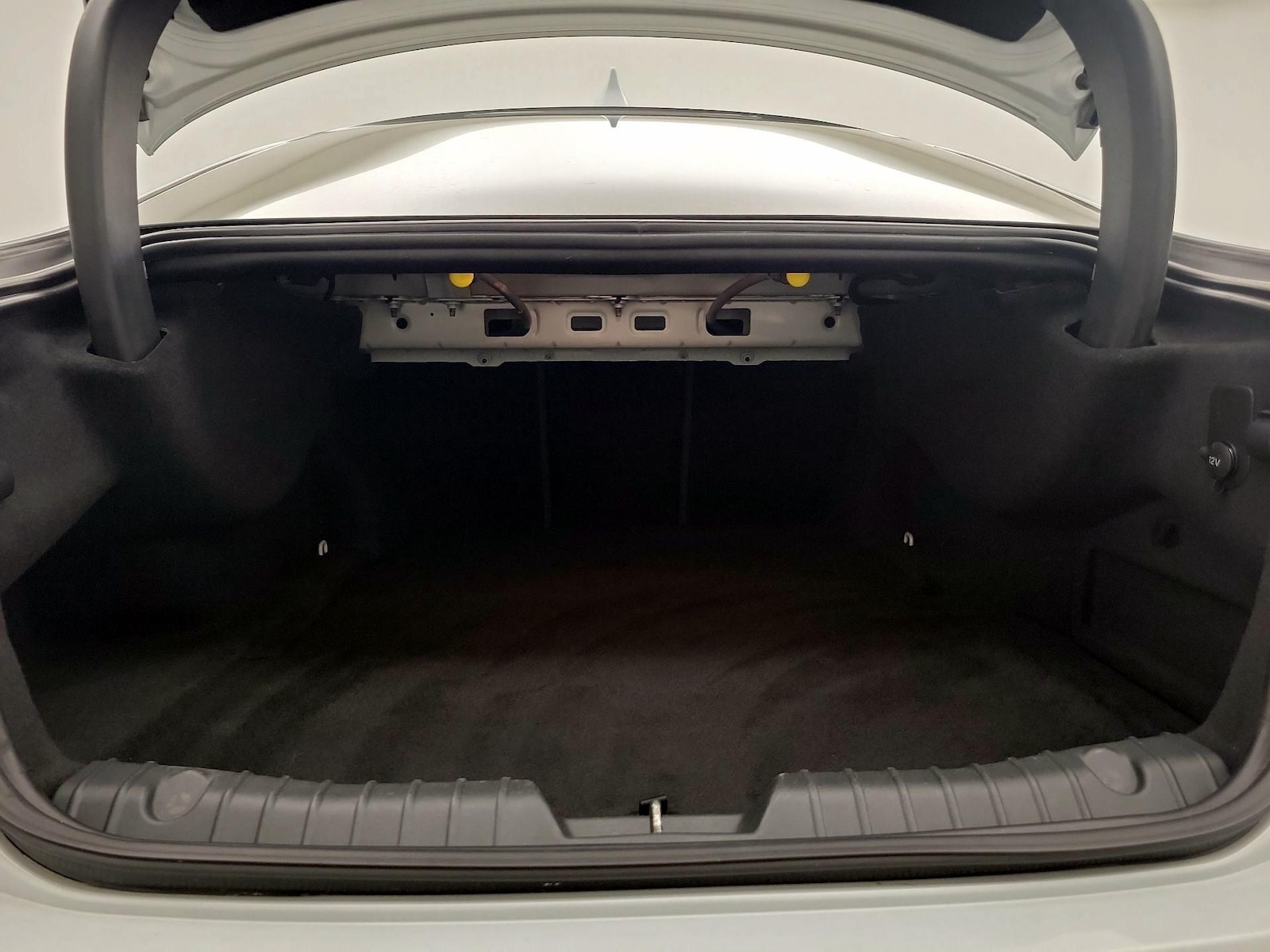 2016 Jaguar XF Prestige - Photo 22
