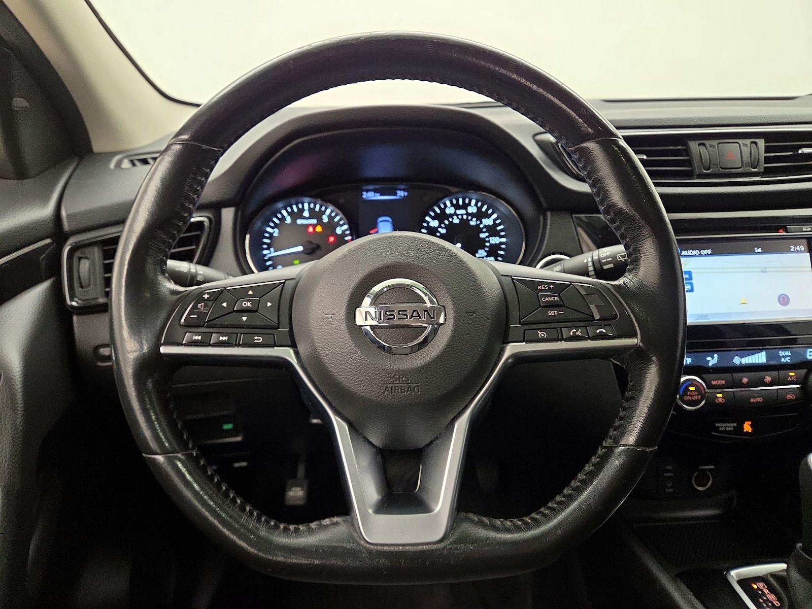 2017 Nissan Rogue Sport SV - Photo 11