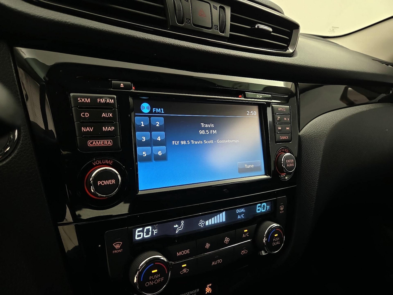 2017 Nissan Rogue Sport SV - Photo 17