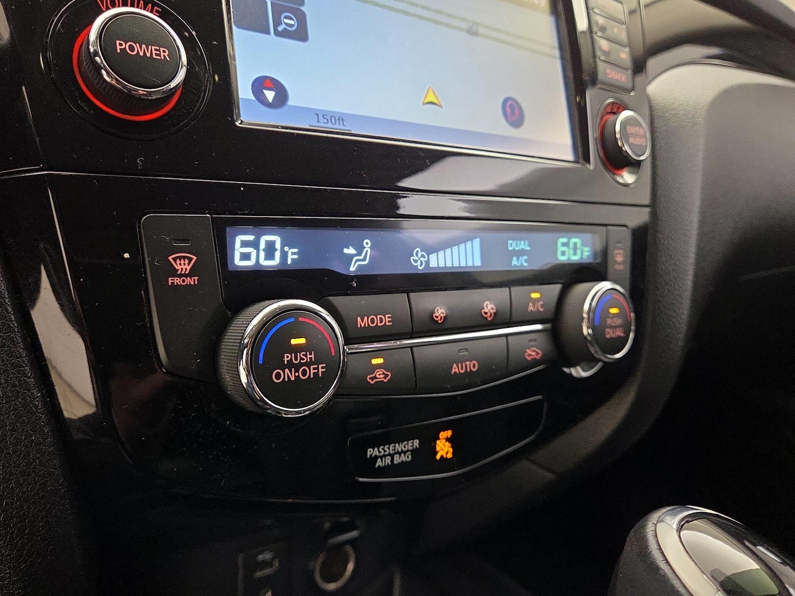 2017 Nissan Rogue Sport SV - Photo 18