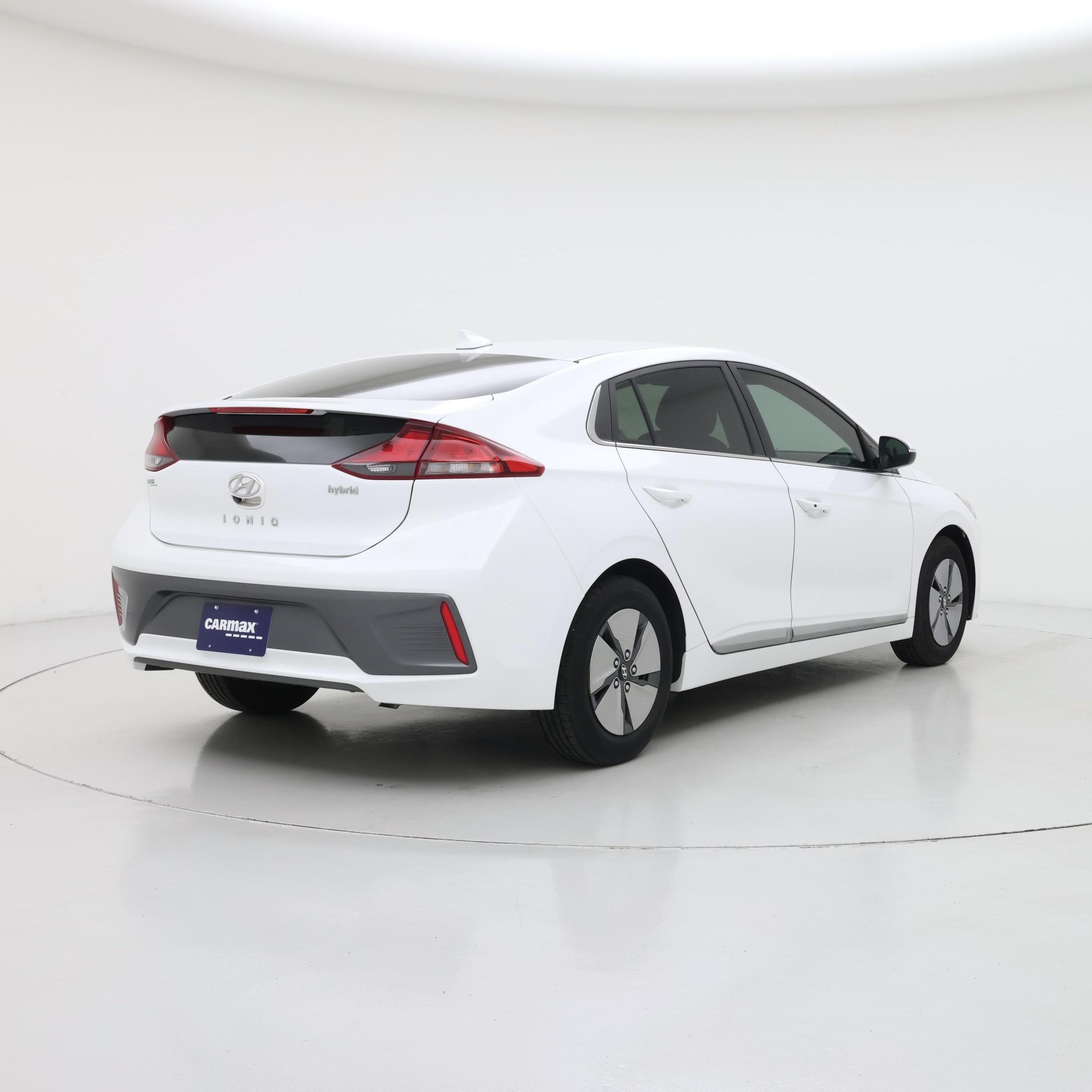 Thumbnail: 2021 Hyundai Ioniq - 8