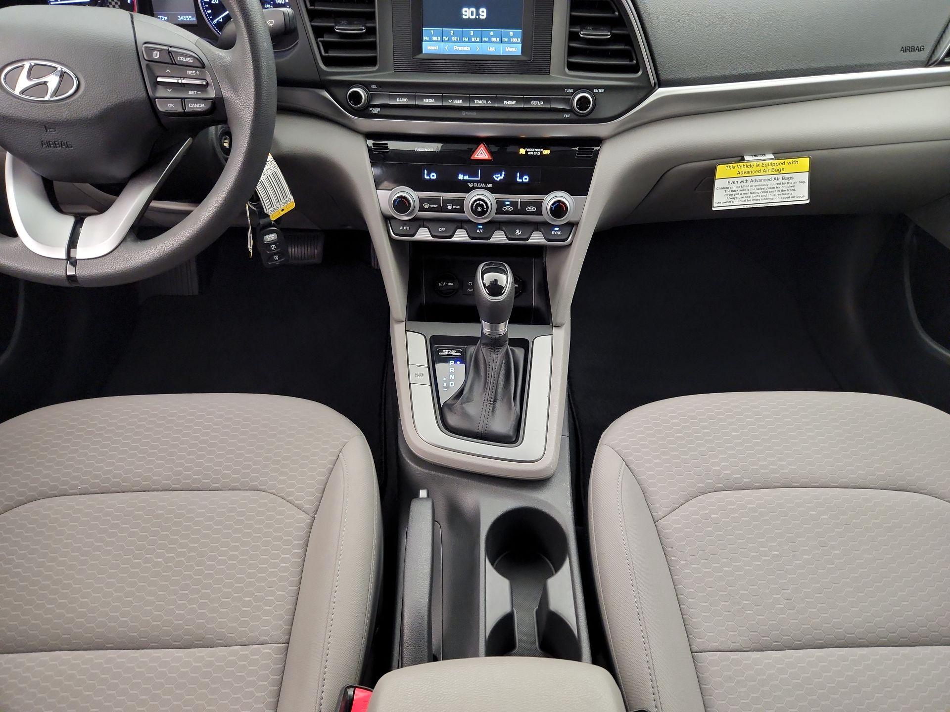 Thumbnail: 2020 Hyundai Elantra - 17