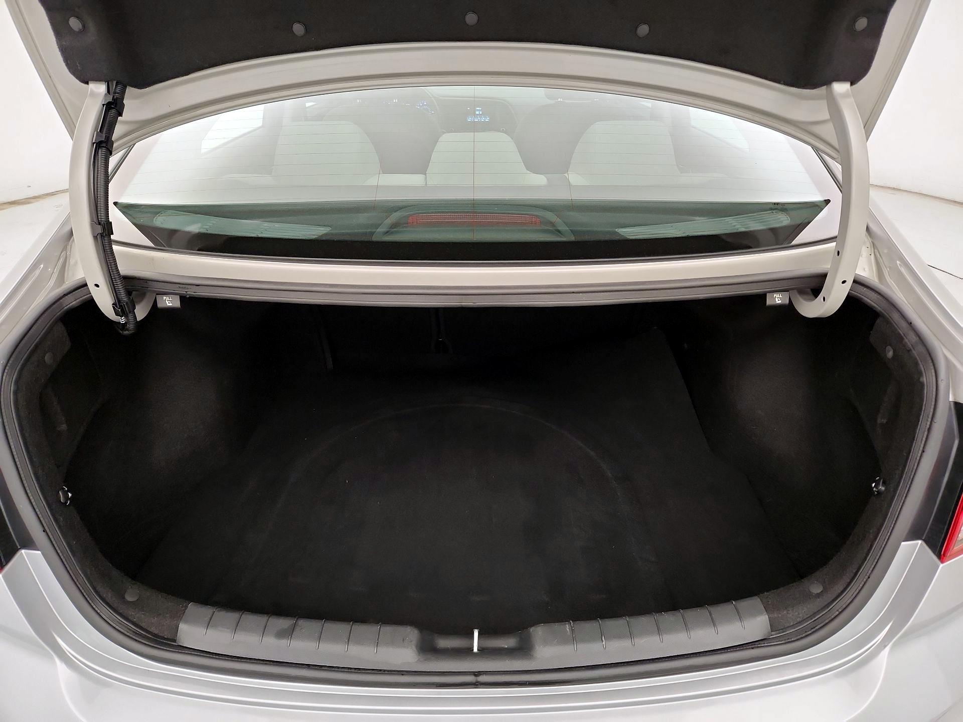 Thumbnail: 2020 Hyundai Elantra - 20