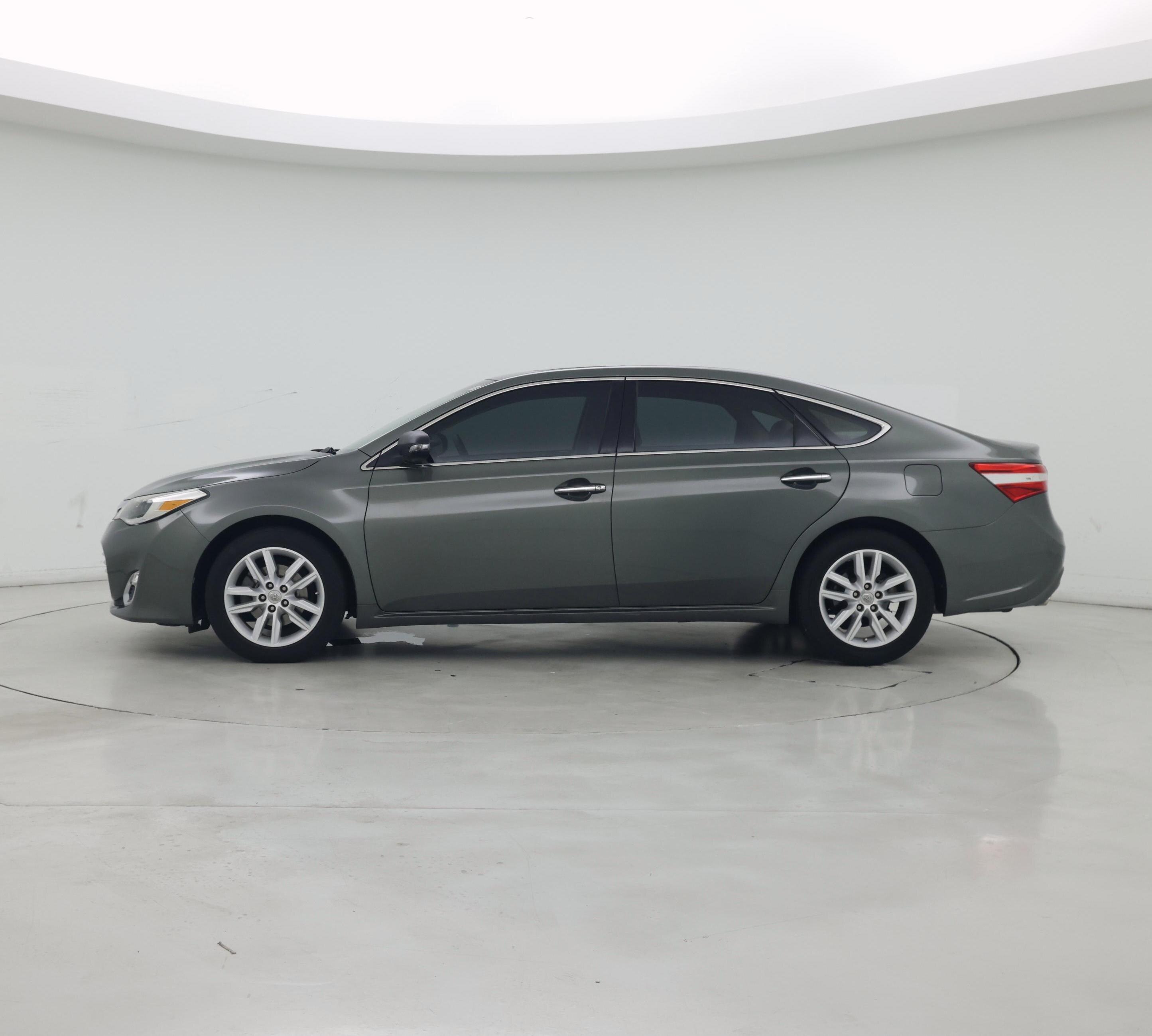Thumbnail: 2014 Toyota Avalon - 3
