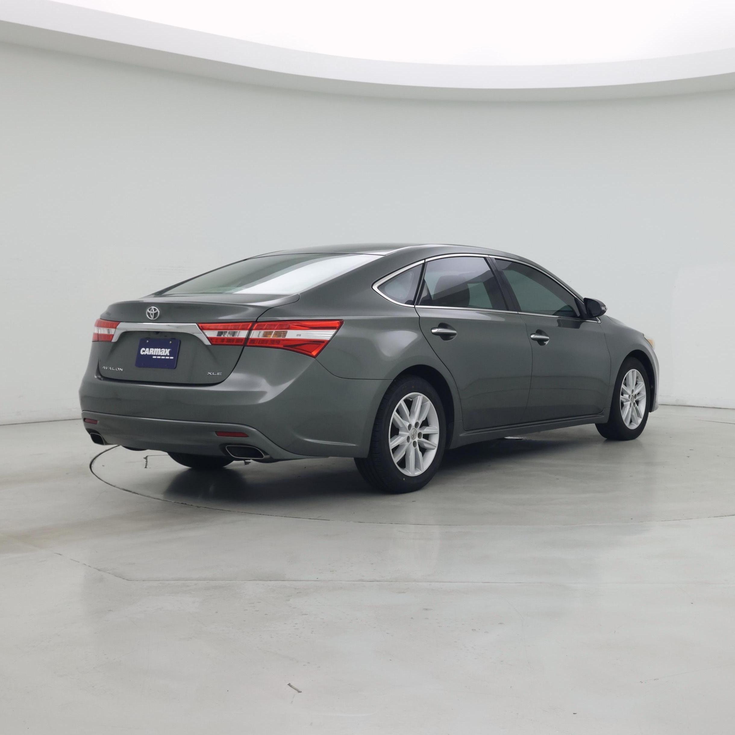 Thumbnail: 2014 Toyota Avalon - 8