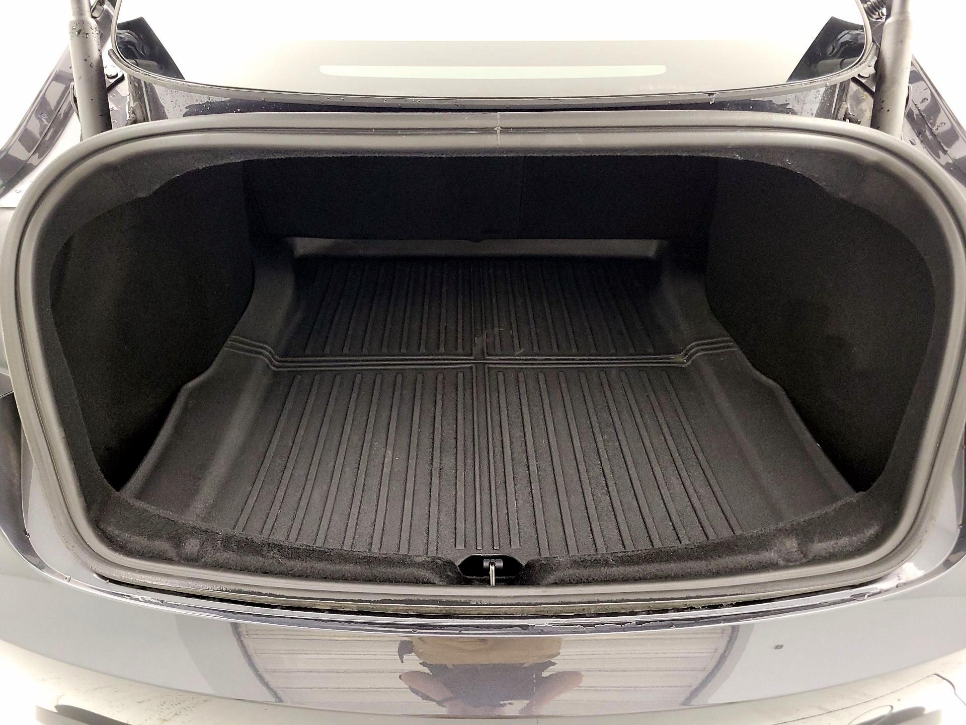 Thumbnail: 2025 Tesla Model 3 - 20
