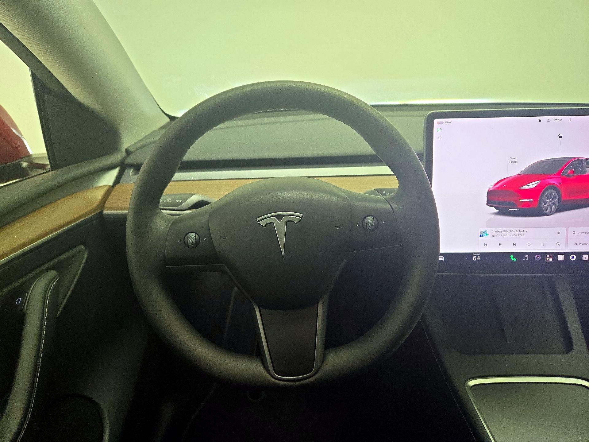 Thumbnail: 2024 Tesla Model Y - 10